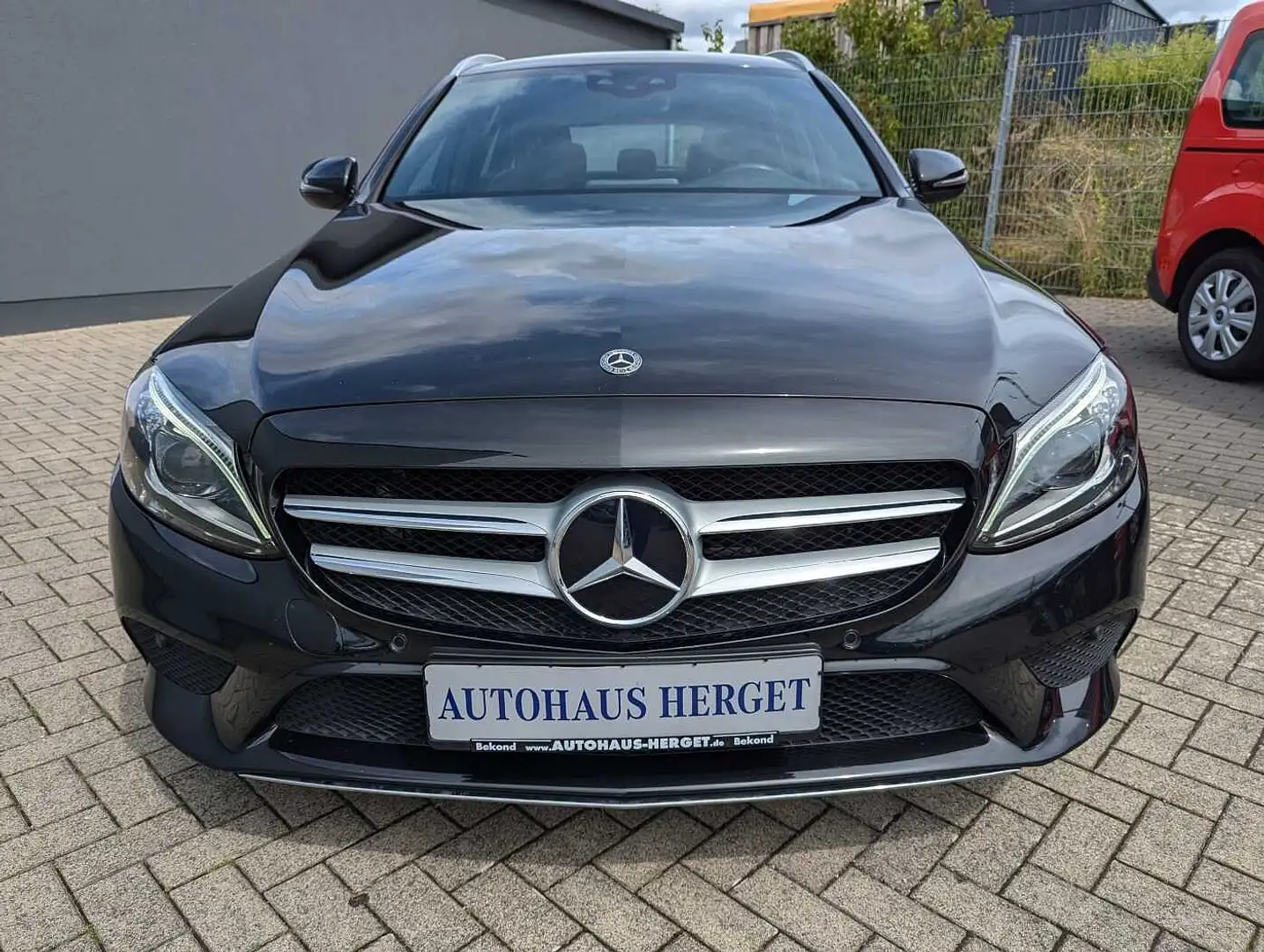 Mercedes-Benz C 300 T 9G-TRONIC Avantgarde 2.Hand/MB-Scheckheft/Head-U Schwarz - 2