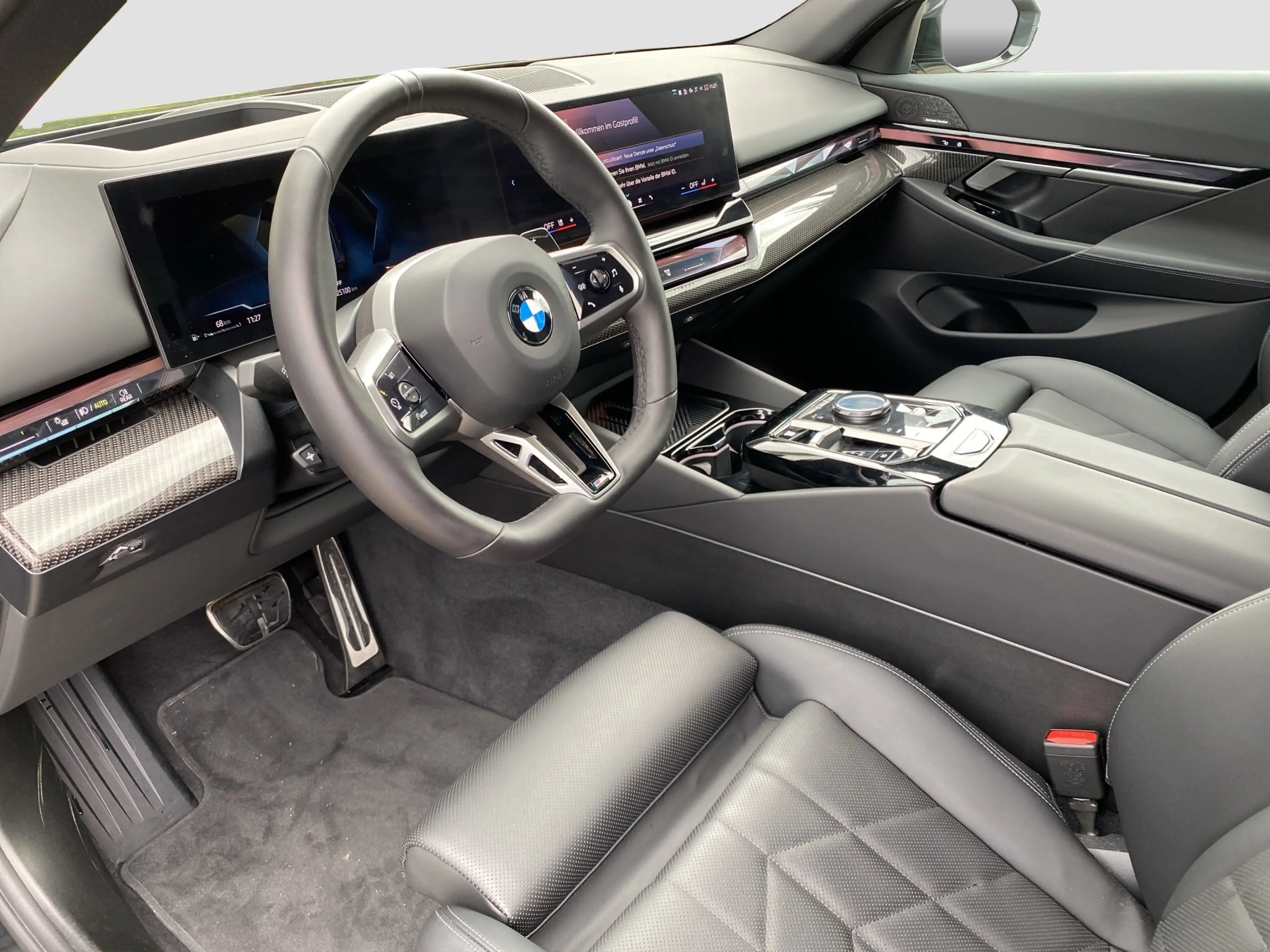 BMW 520 d xDrive Touring ///M-Sport ACC Standhzg. AHK — photo 11