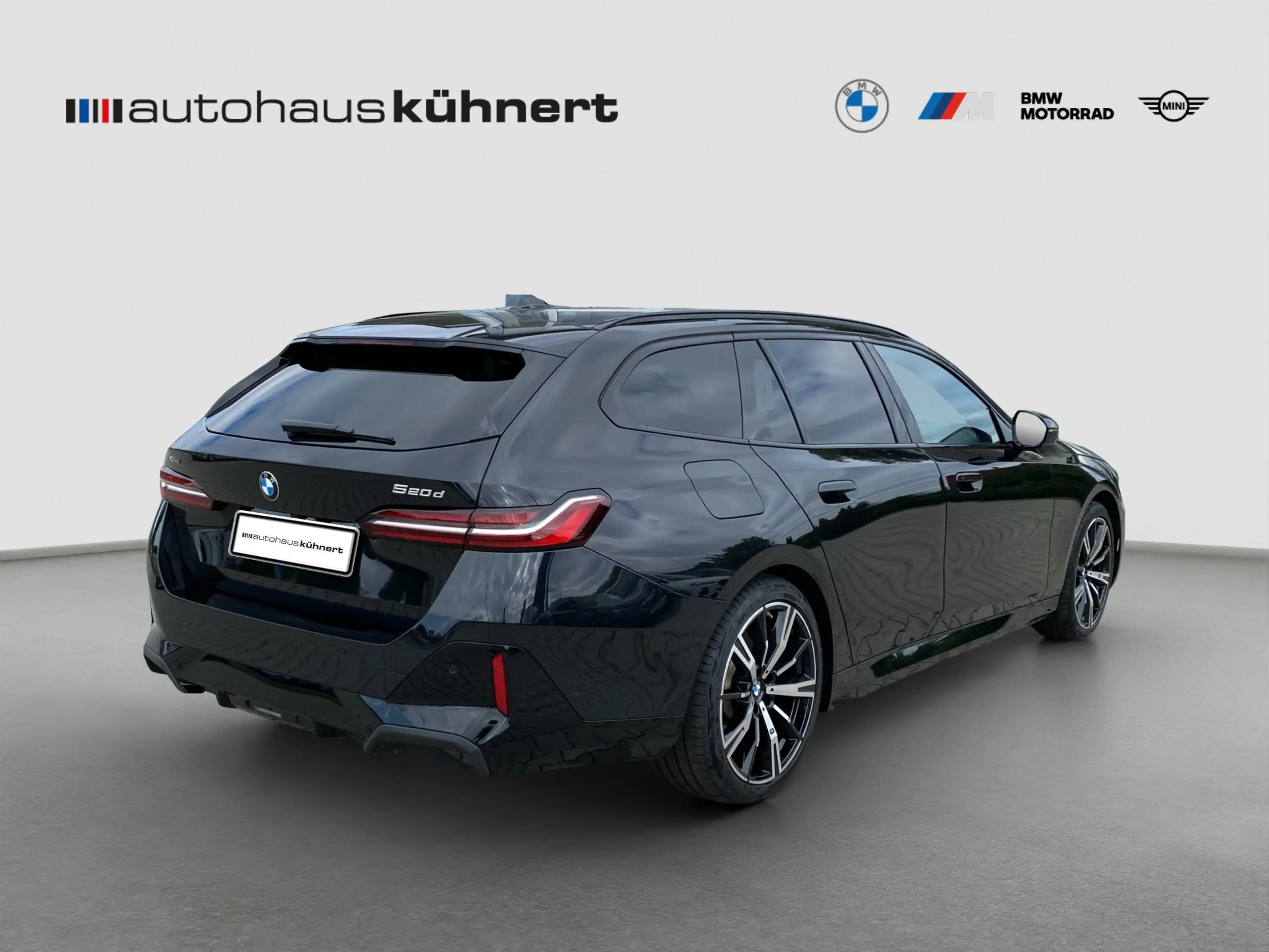 BMW 520 d xDrive Touring ///M-Sport ACC Standhzg. AHK — photo 7