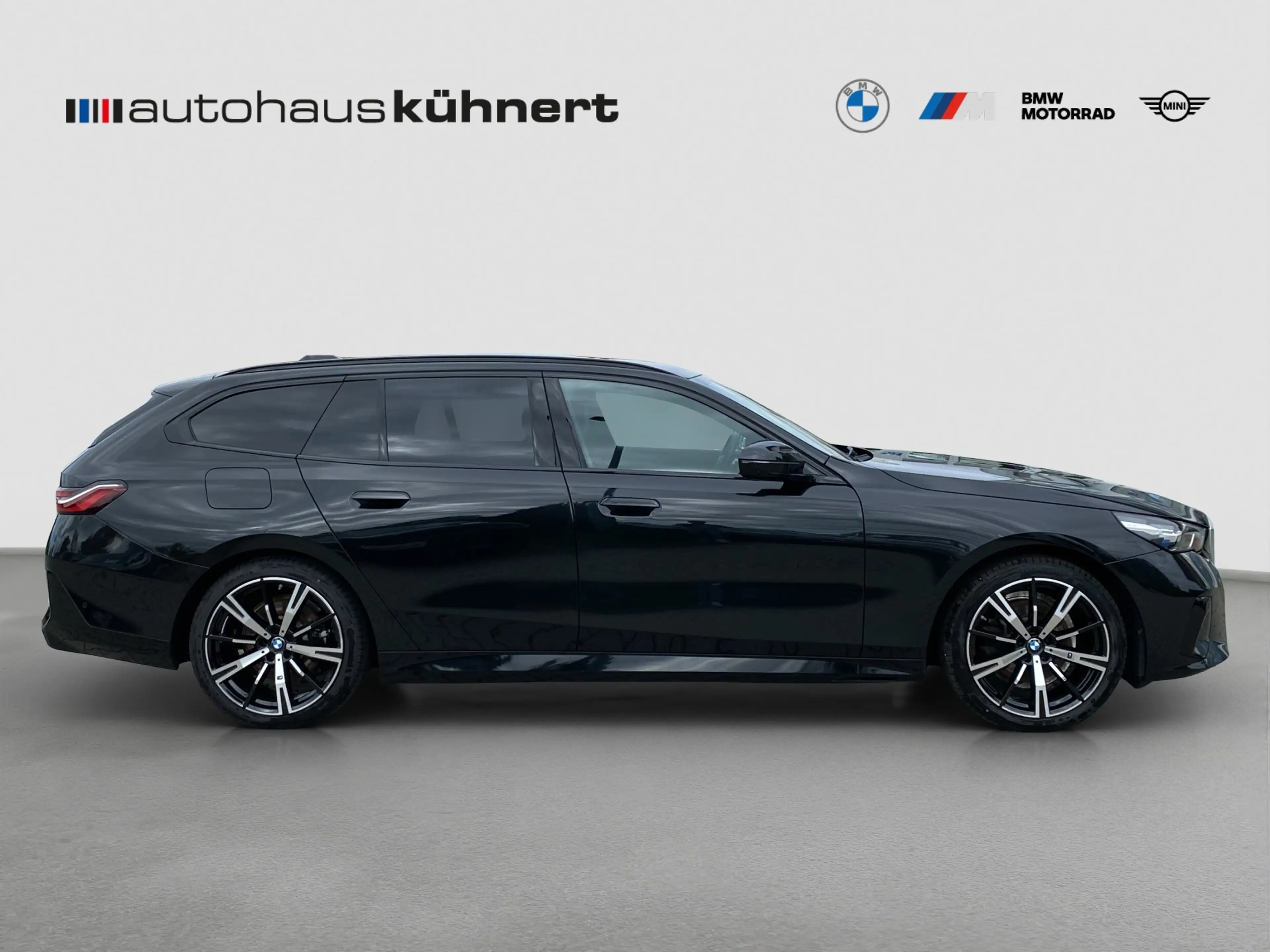 BMW 520 d xDrive Touring ///M-Sport ACC Standhzg. AHK — photo 8
