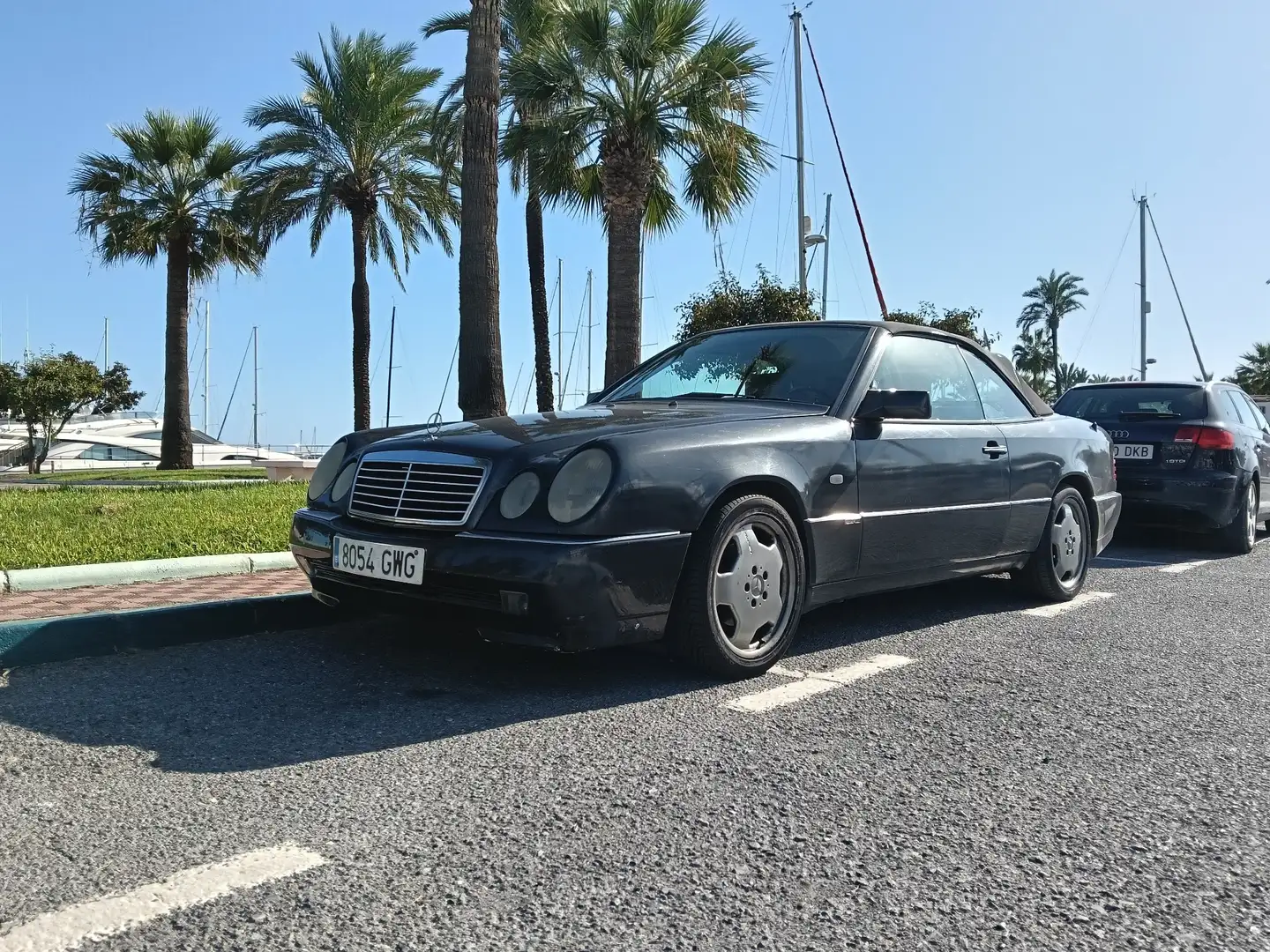 Mercedes-Benz E 220 Cabriolet - 2