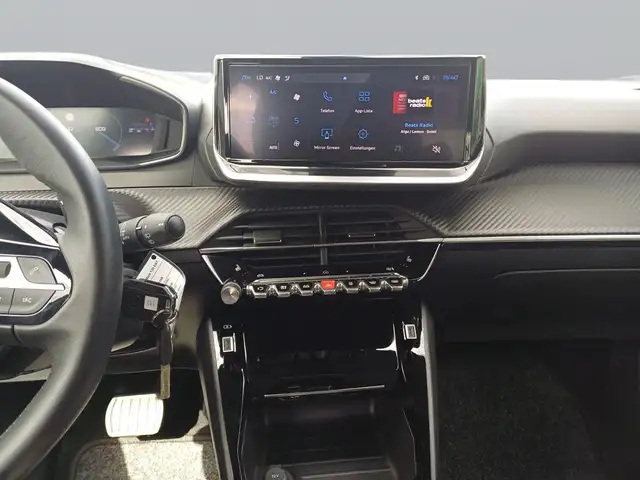 Peugeot 2008 view 12