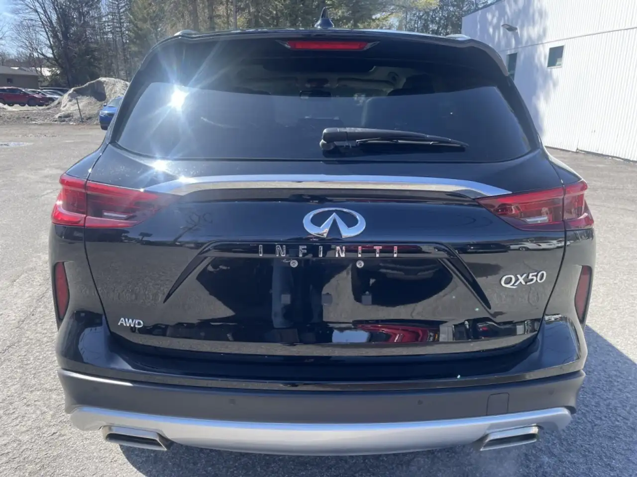 Infiniti QX50 снимка Infiniti QX50
