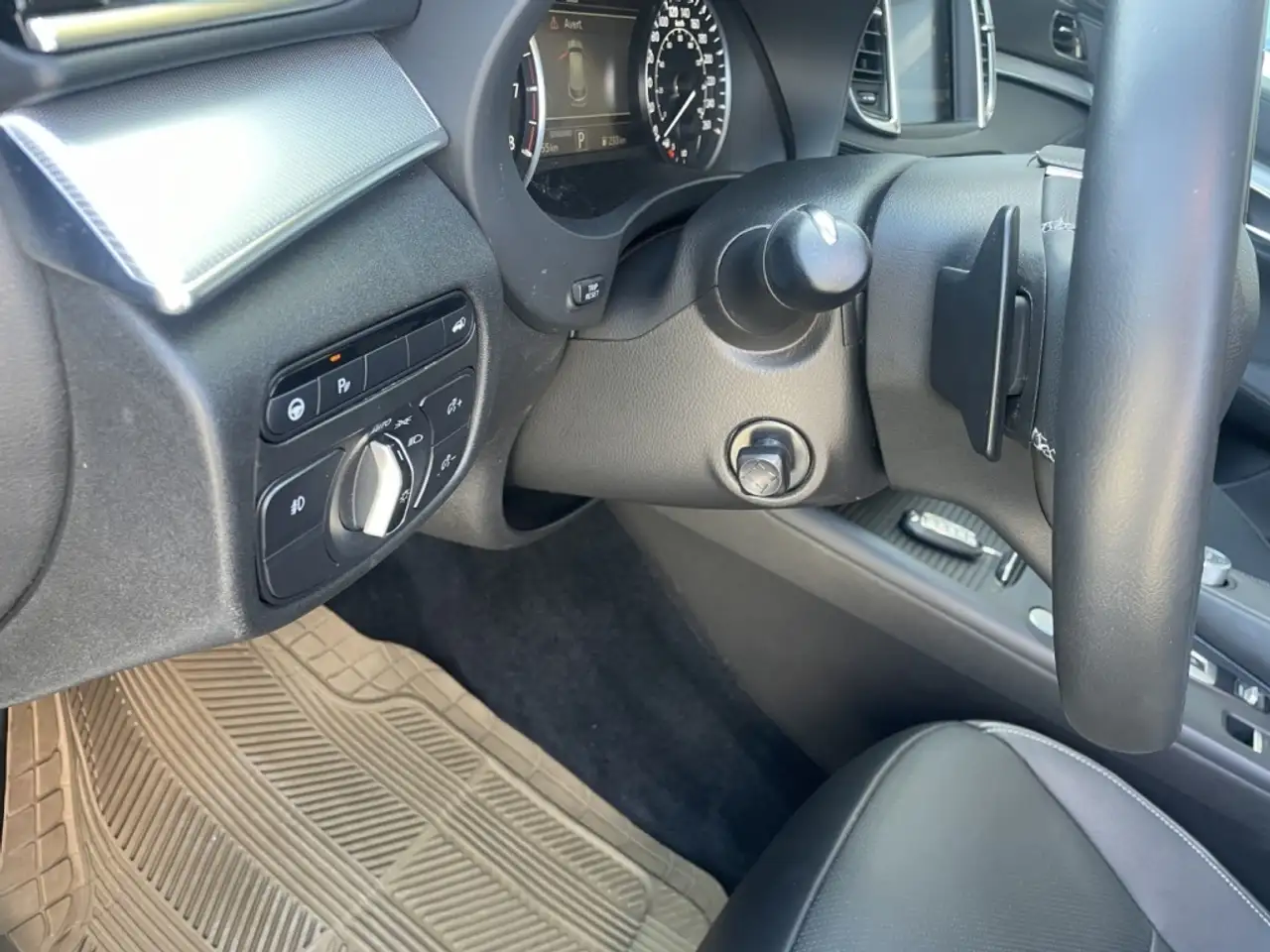 Infiniti QX50 снимка Infiniti QX50