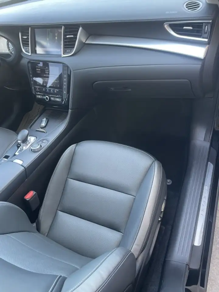 Infiniti QX50 снимка Infiniti QX50