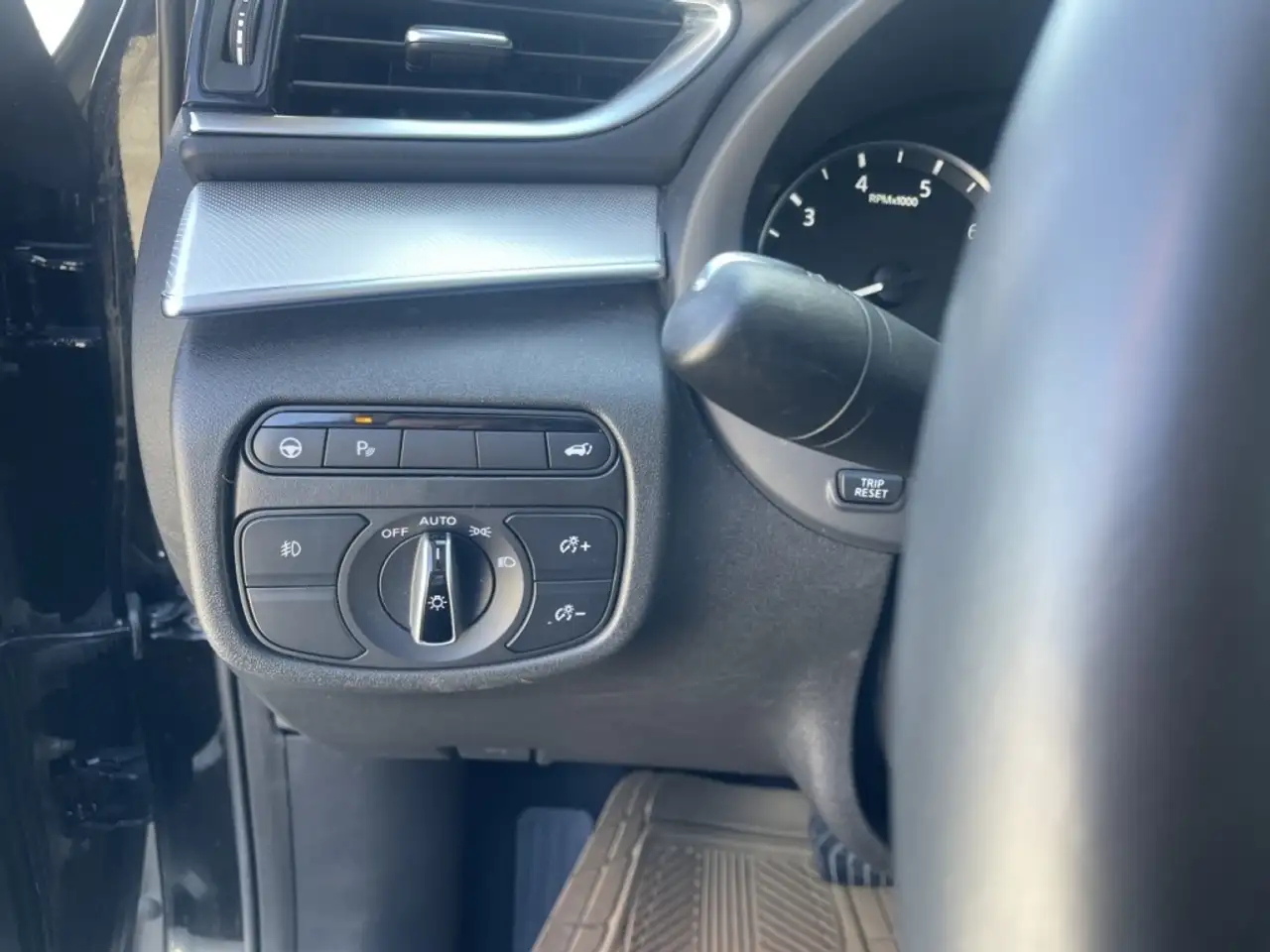 Infiniti QX50 снимка Infiniti QX50