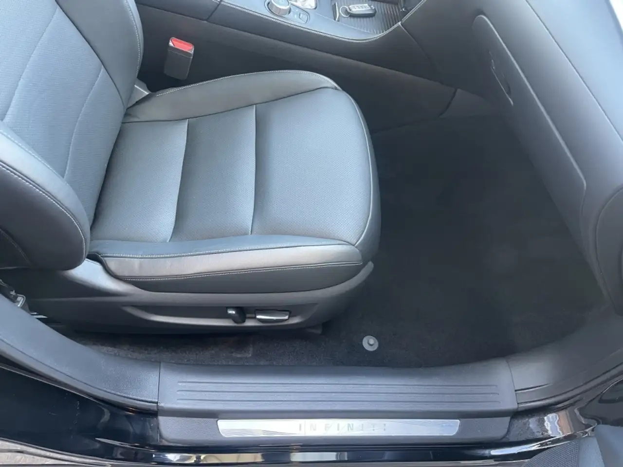 Infiniti QX50 снимка Infiniti QX50