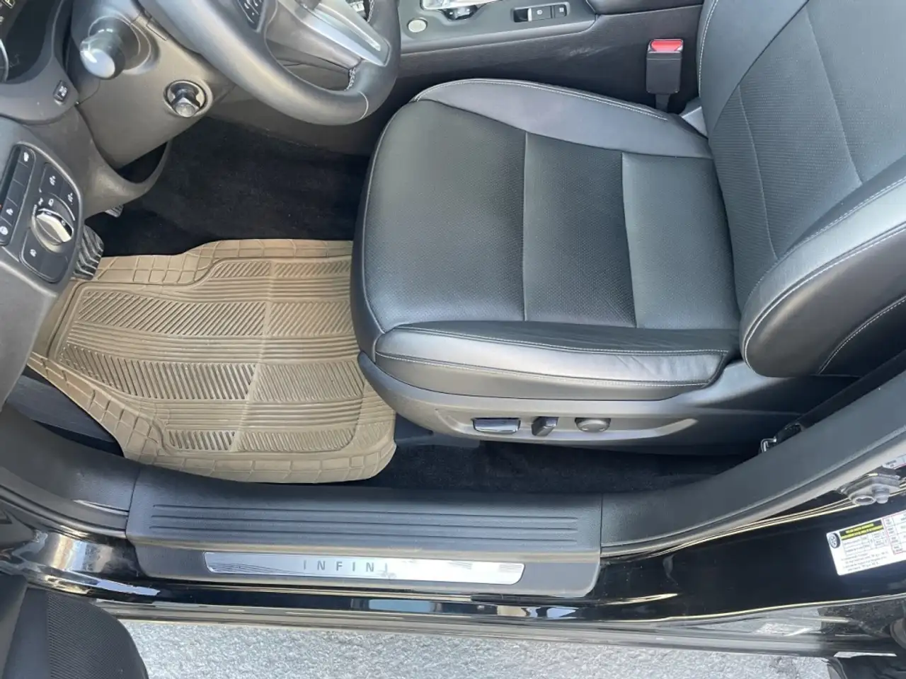 Infiniti QX50 снимка Infiniti QX50