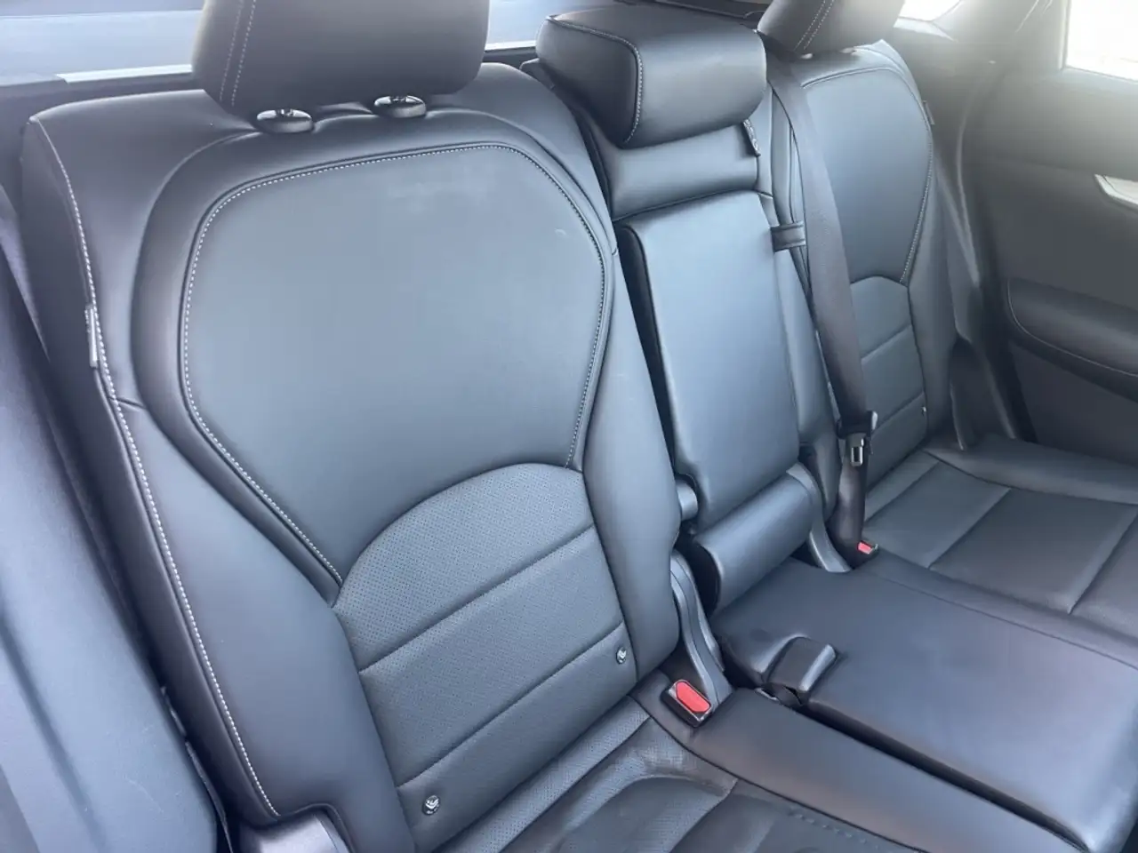 Infiniti QX50 снимка Infiniti QX50