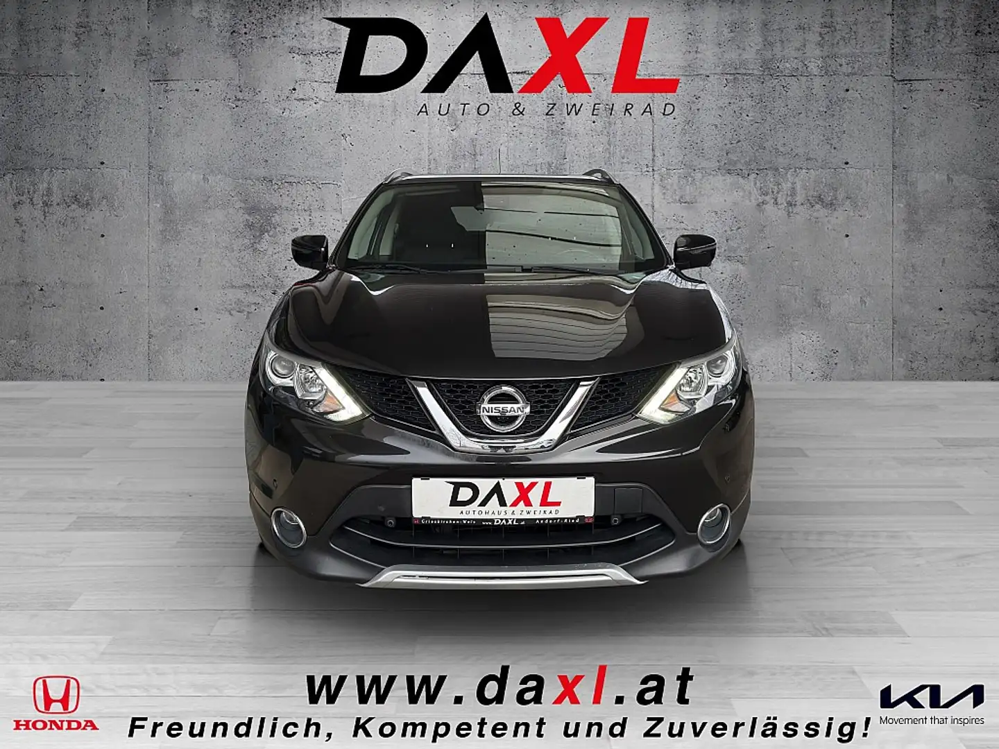 Nissan Qashqai 1,5 dCi 360° Schwarz - 2