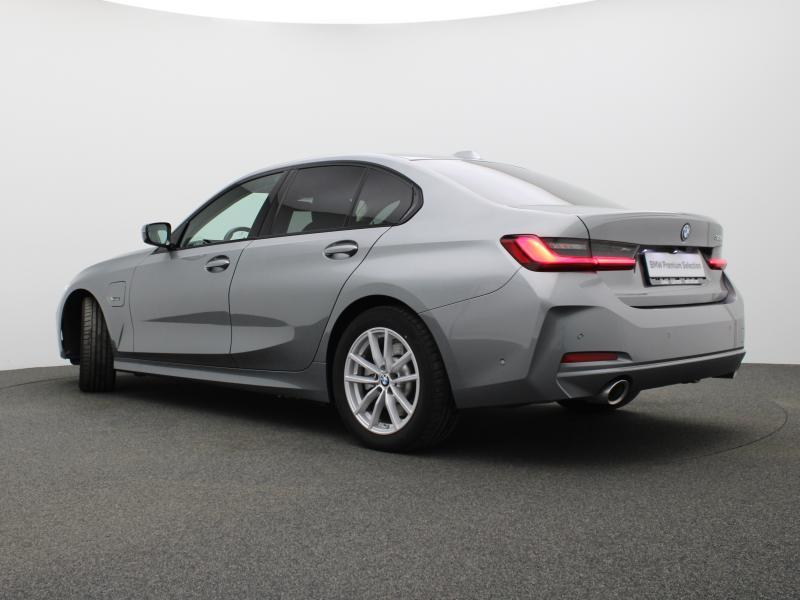 BMW 320 e Berline — photo 5
