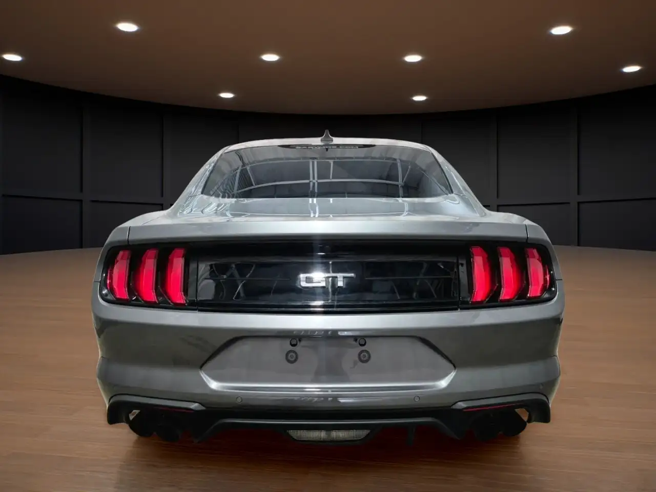 Ford Mustang снимка Ford Mustang