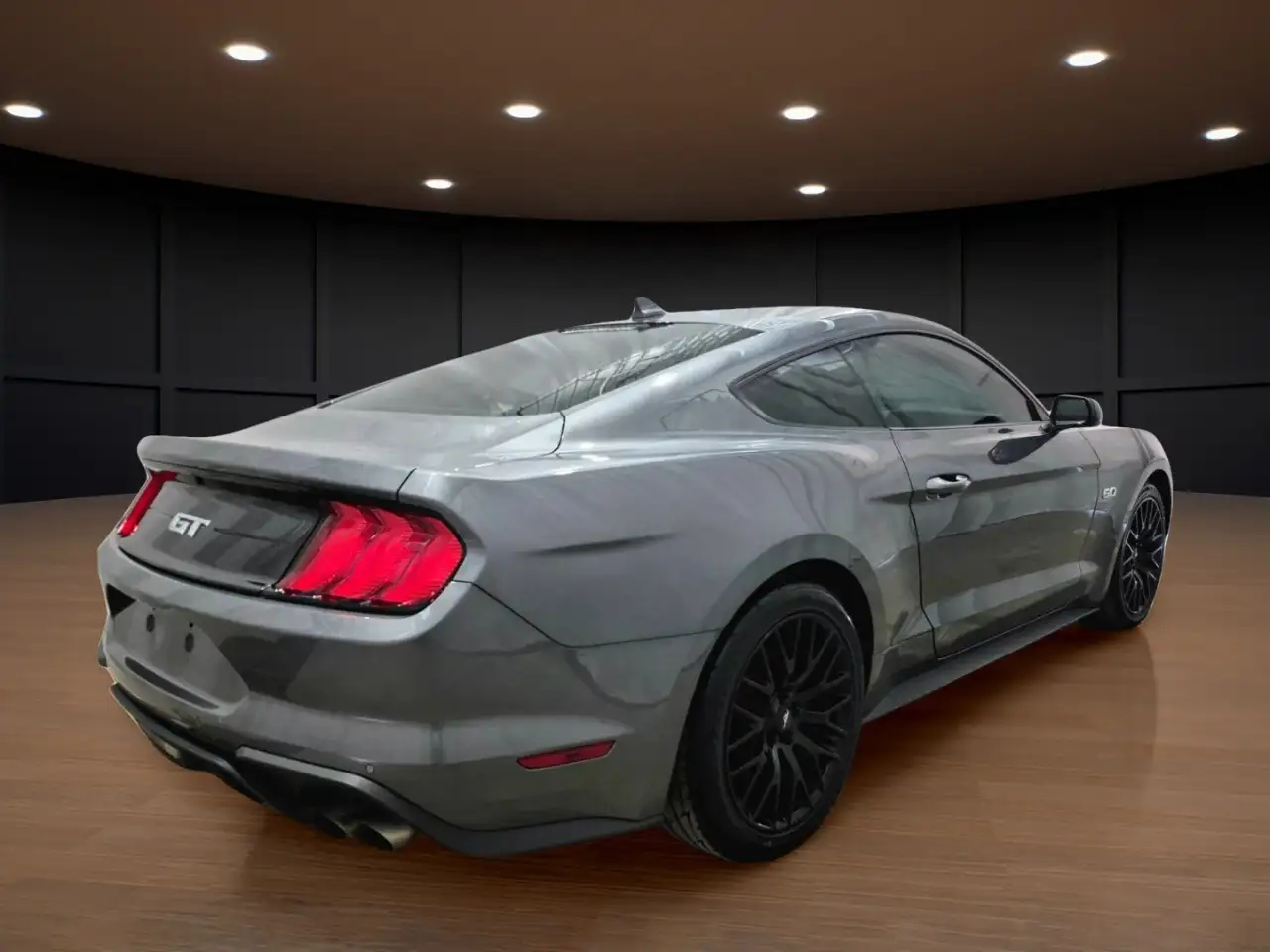 Ford Mustang снимка Ford Mustang