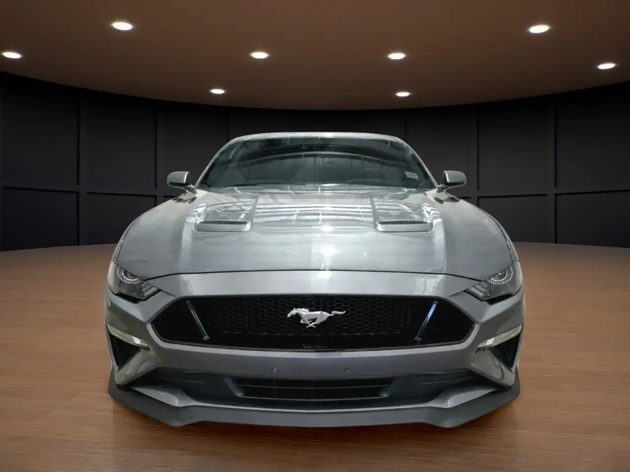 Ford Mustang снимка Ford Mustang