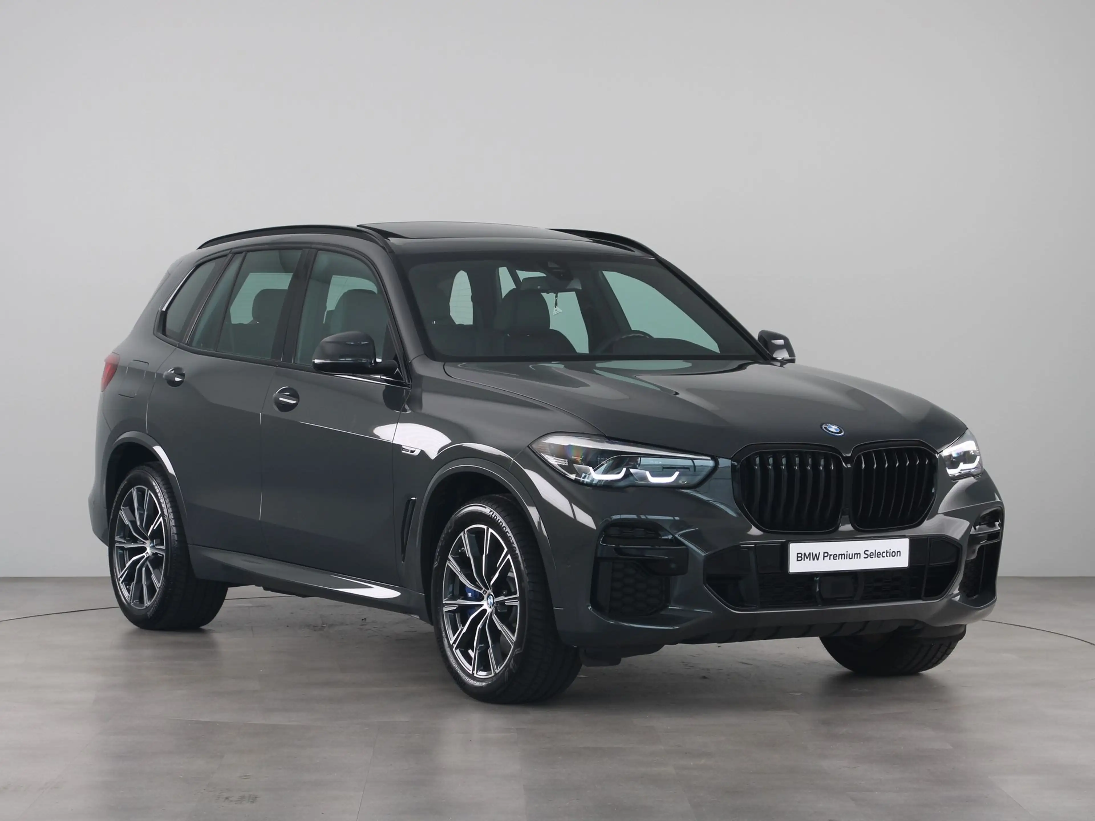BMW X5 xDrive45e Executive M Sport — photo 9