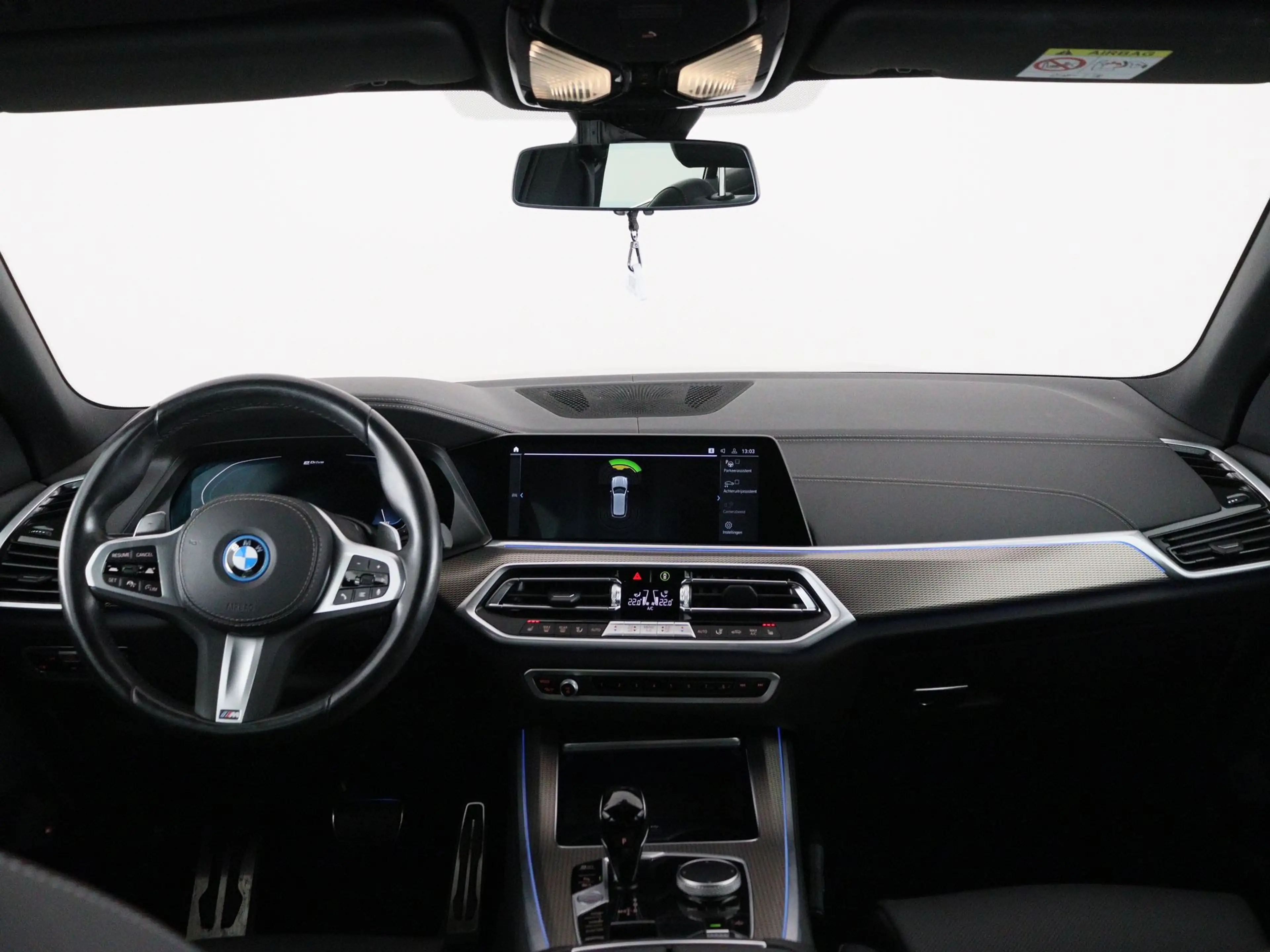 BMW X5 xDrive45e Executive M Sport — photo 15