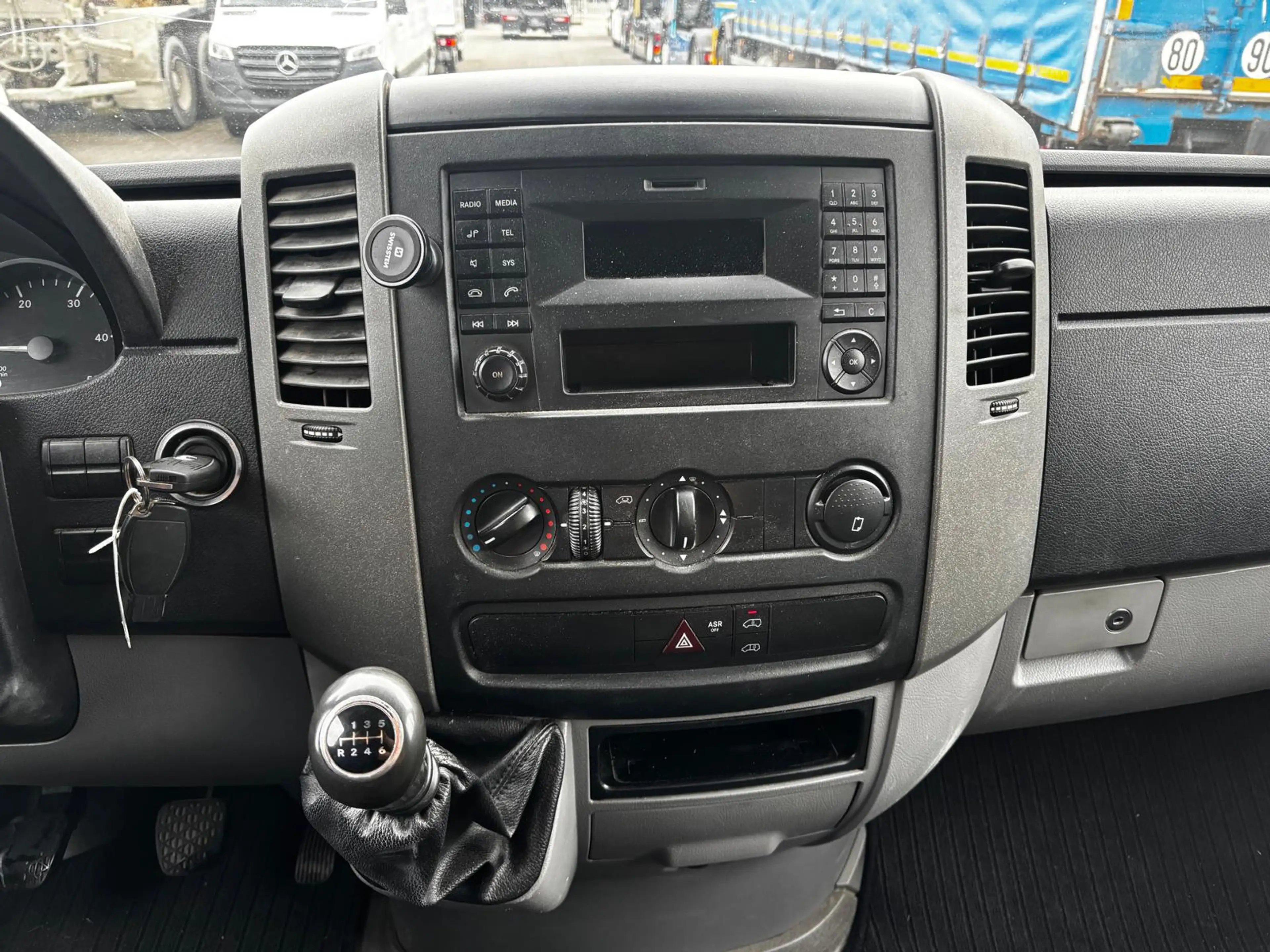 Mercedes-Benz Sprinter 313 CDI L2 H2 AHK — photo 14