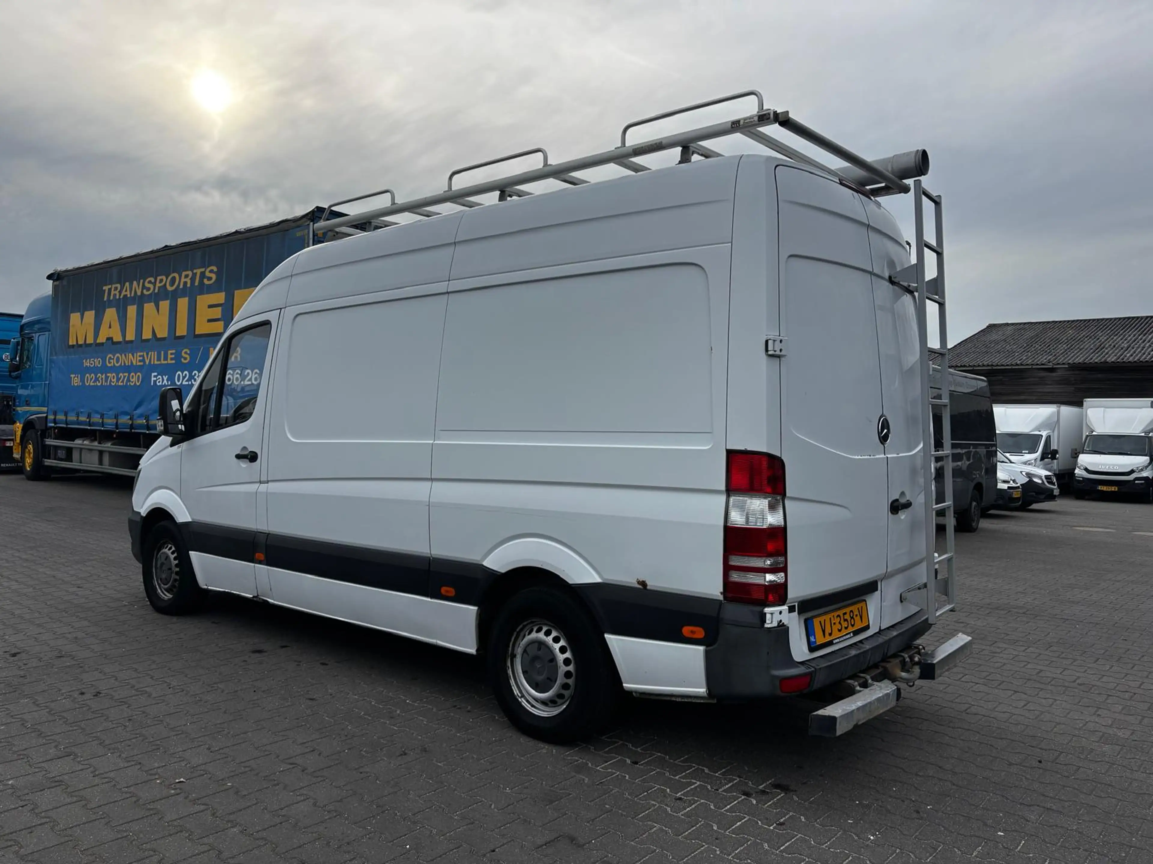 Mercedes-Benz Sprinter 313 CDI L2 H2 AHK — photo 7