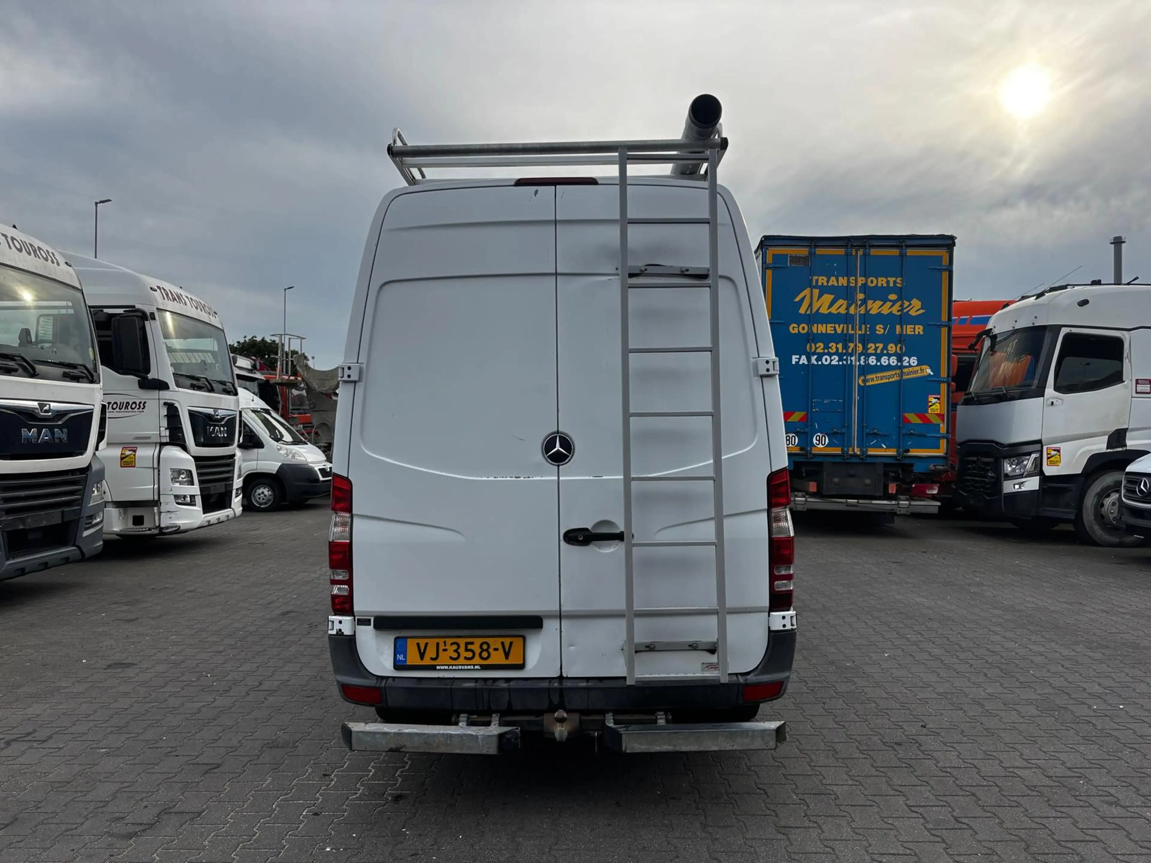 Mercedes-Benz Sprinter 313 CDI L2 H2 AHK — photo 6