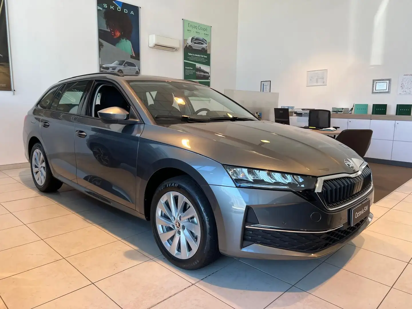 Skoda Octavia 2.0 TDI Executive DSG Wagon Grigio - 2
