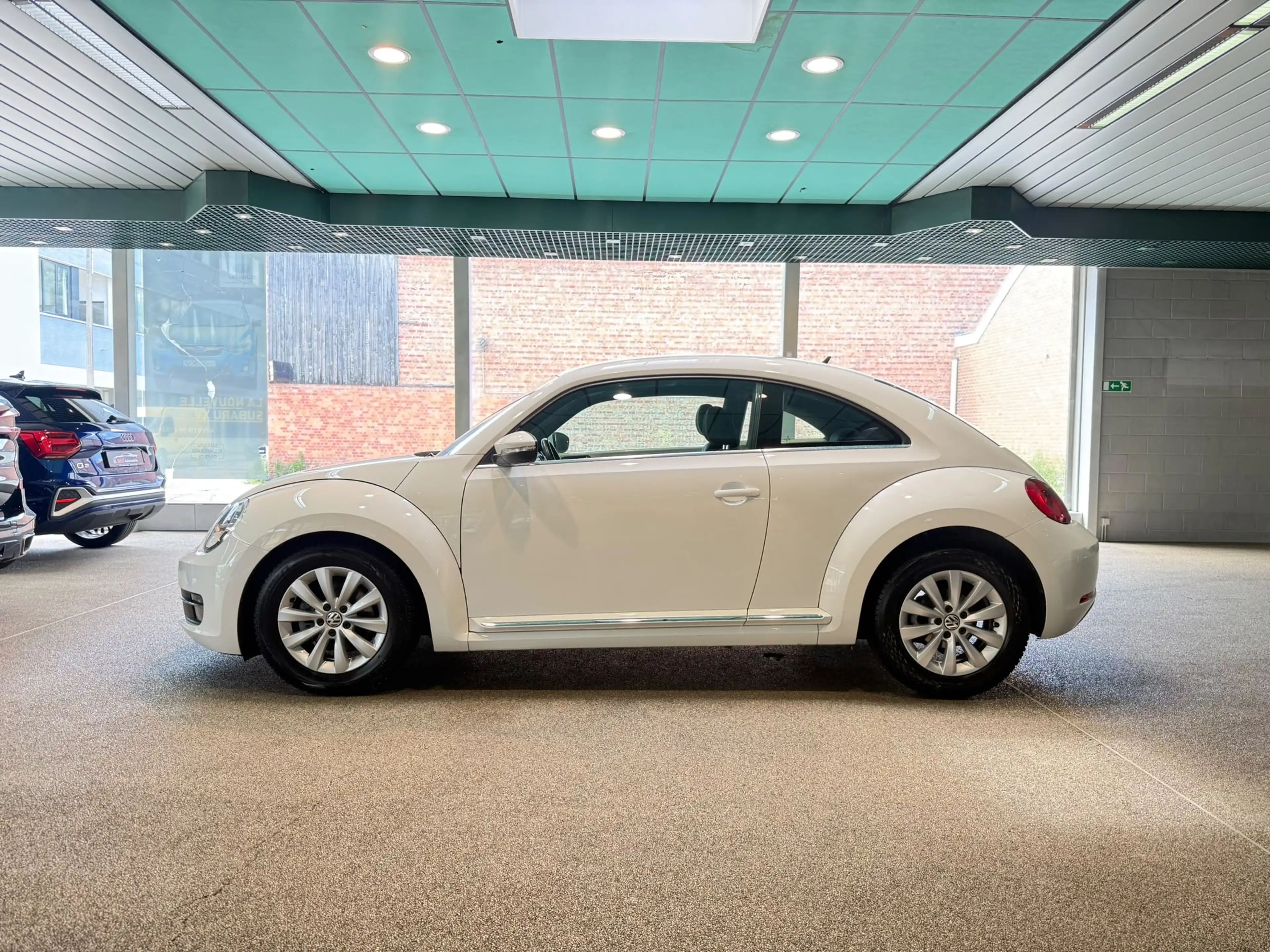 Volkswagen Beetle 1.2TSI Design DSG * Clim auto — photo 8