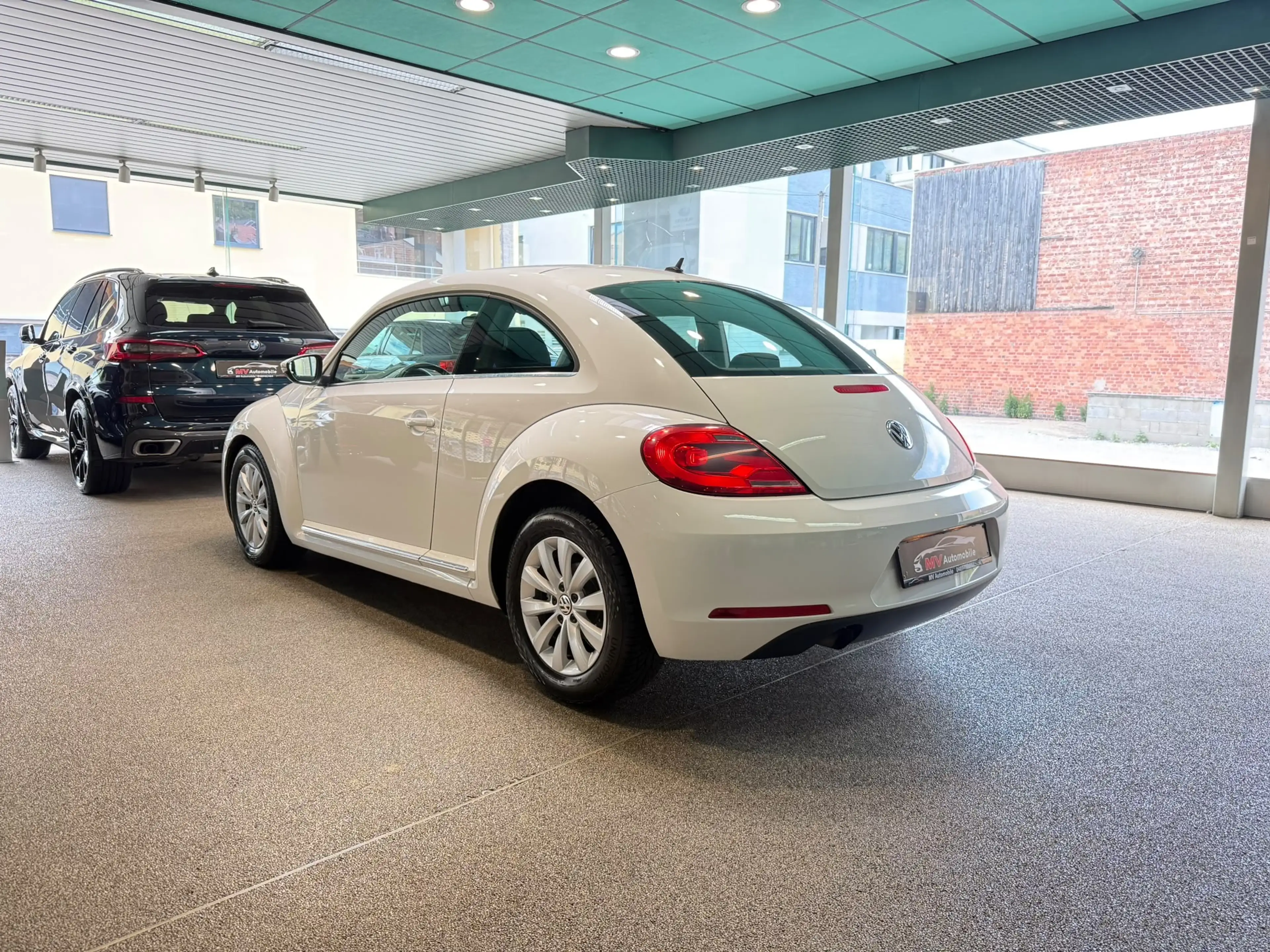 Volkswagen Beetle 1.2TSI Design DSG * Clim auto — photo 4