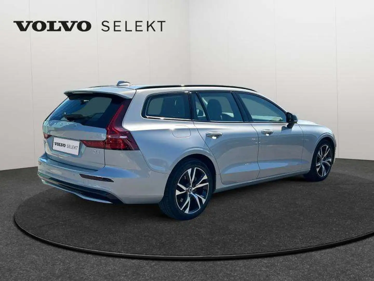 Volvo V60 B4 Plus Dark / Essence Gris - 2
