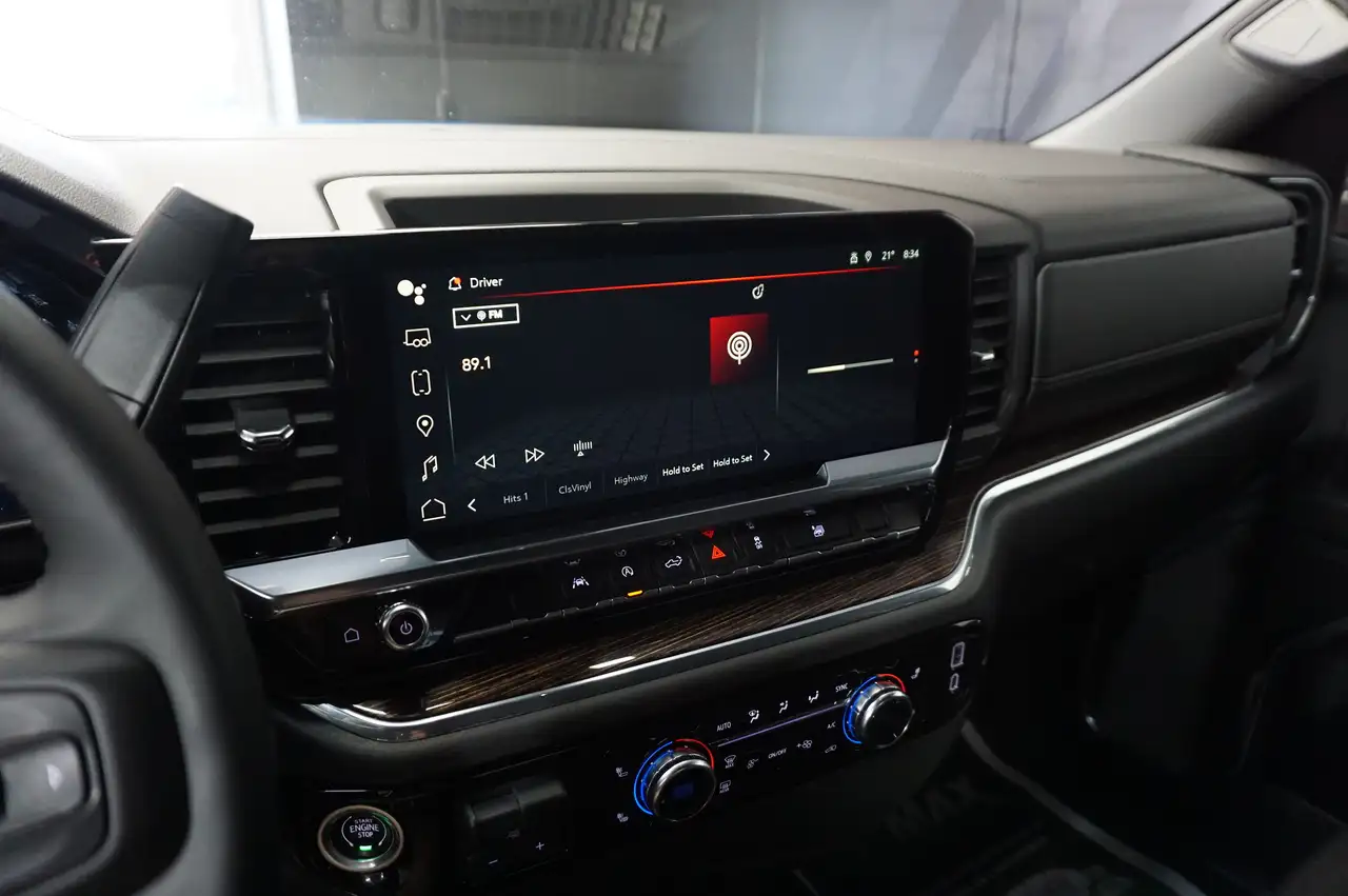 GMC Sierra 1500 снимка GMC Sierra 1500