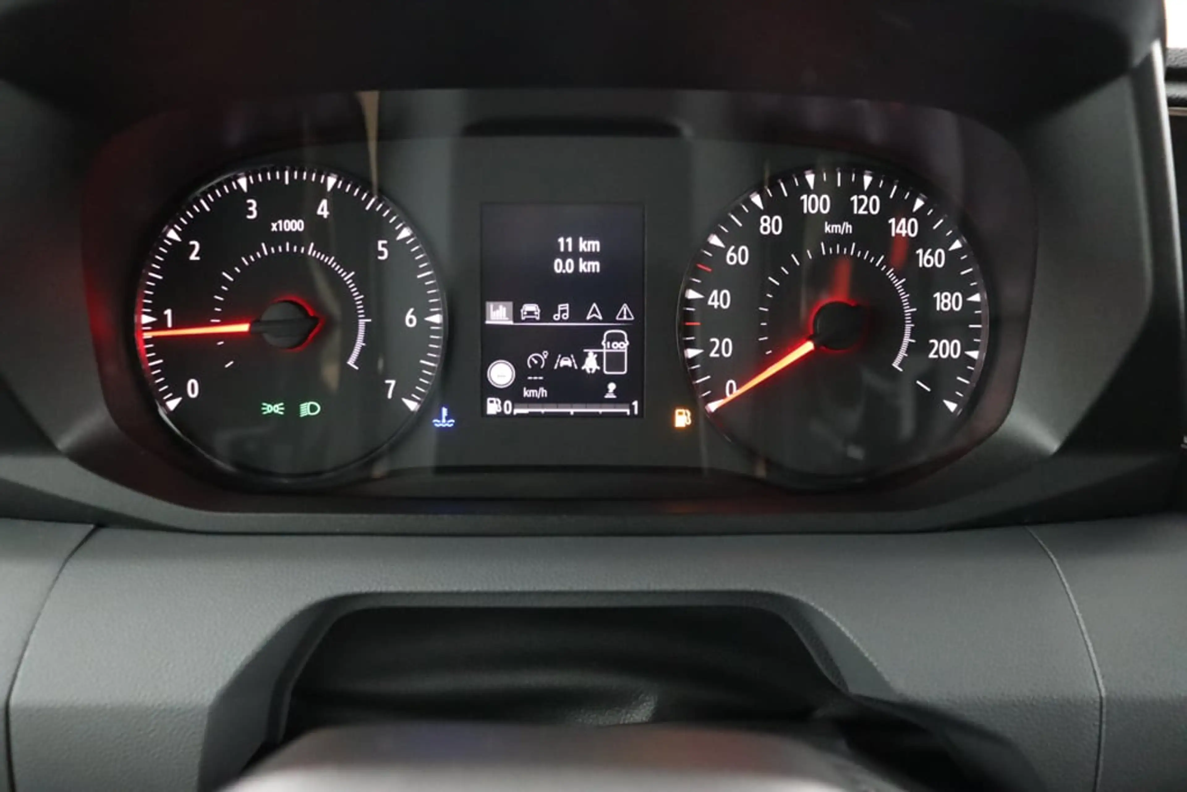 Renault Master Advance | C-Shape LED dagrijverlichting | Elektron — photo 4