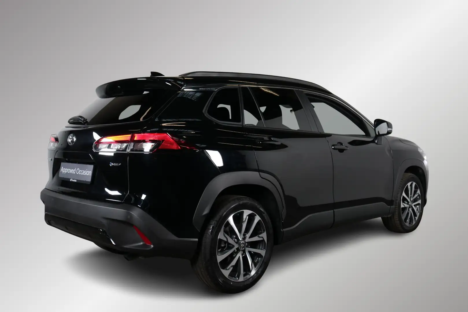 Toyota Corolla Cross Hybrid 200 Style , Nieuw en snel leverbaar met €1. Zwart - 2