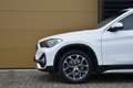 BMW X1 sDrive20i Executive * Trekhaak * Face Lift  model Weiß - thumbnail 3
