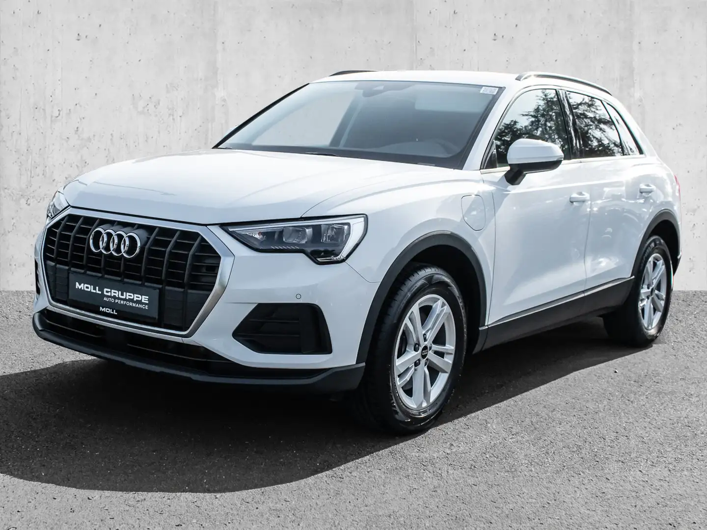 Audi Q3 TFSI e 45 TFSI e 180(245)  S tronic AHK Virtuell N Blanc - 2