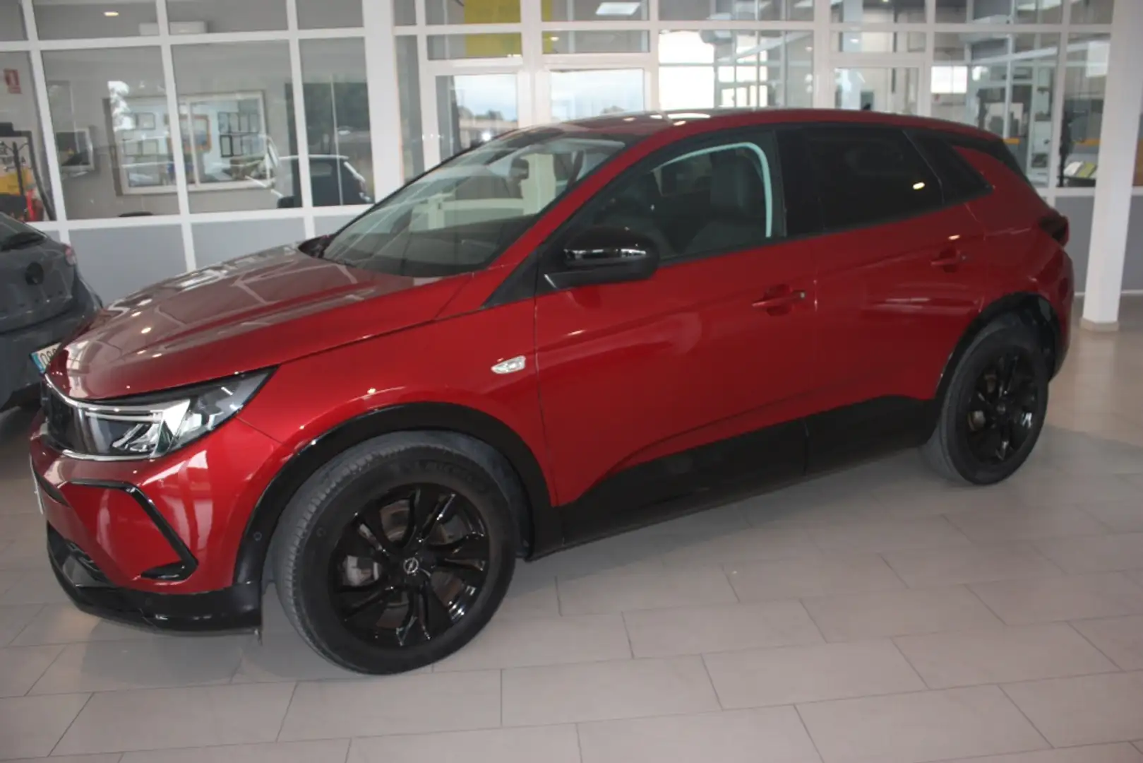 Opel Grandland 1.5CDTi S&S GS Aut. 130 Burdeos - 2