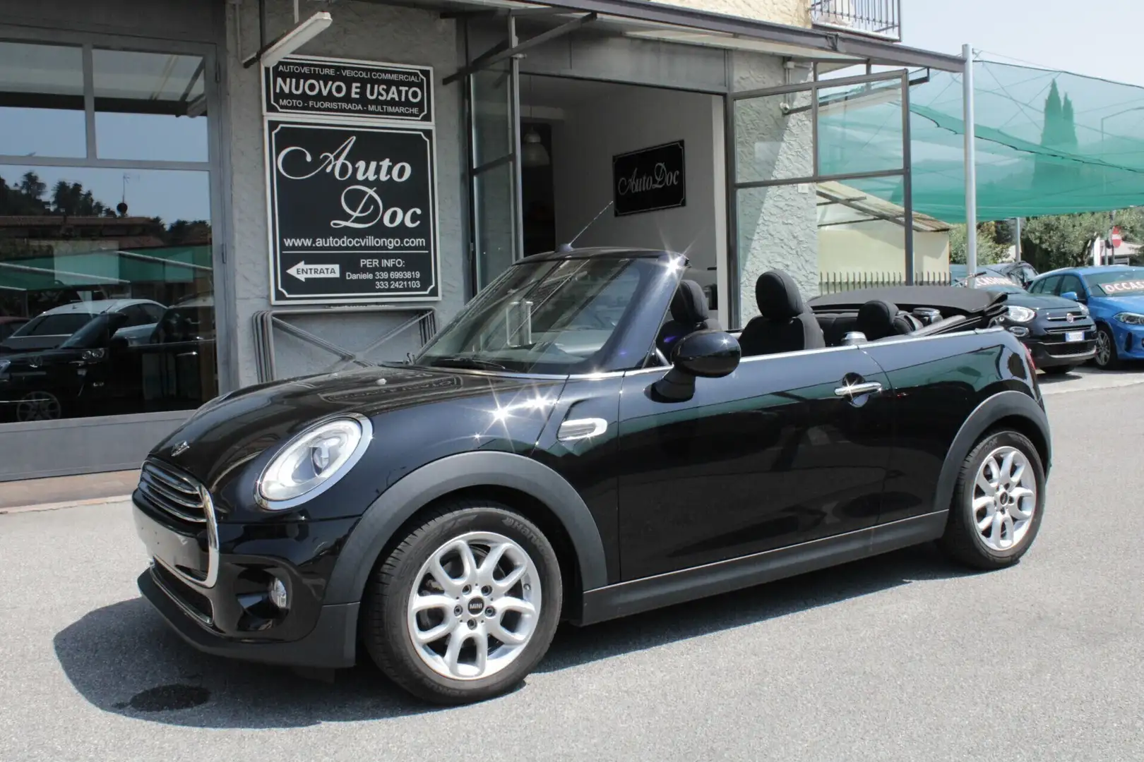 MINI Cooper D Cabrio 1.5 Hype Cabriolet CERCHI IN LEGA NAVI Noir - 1