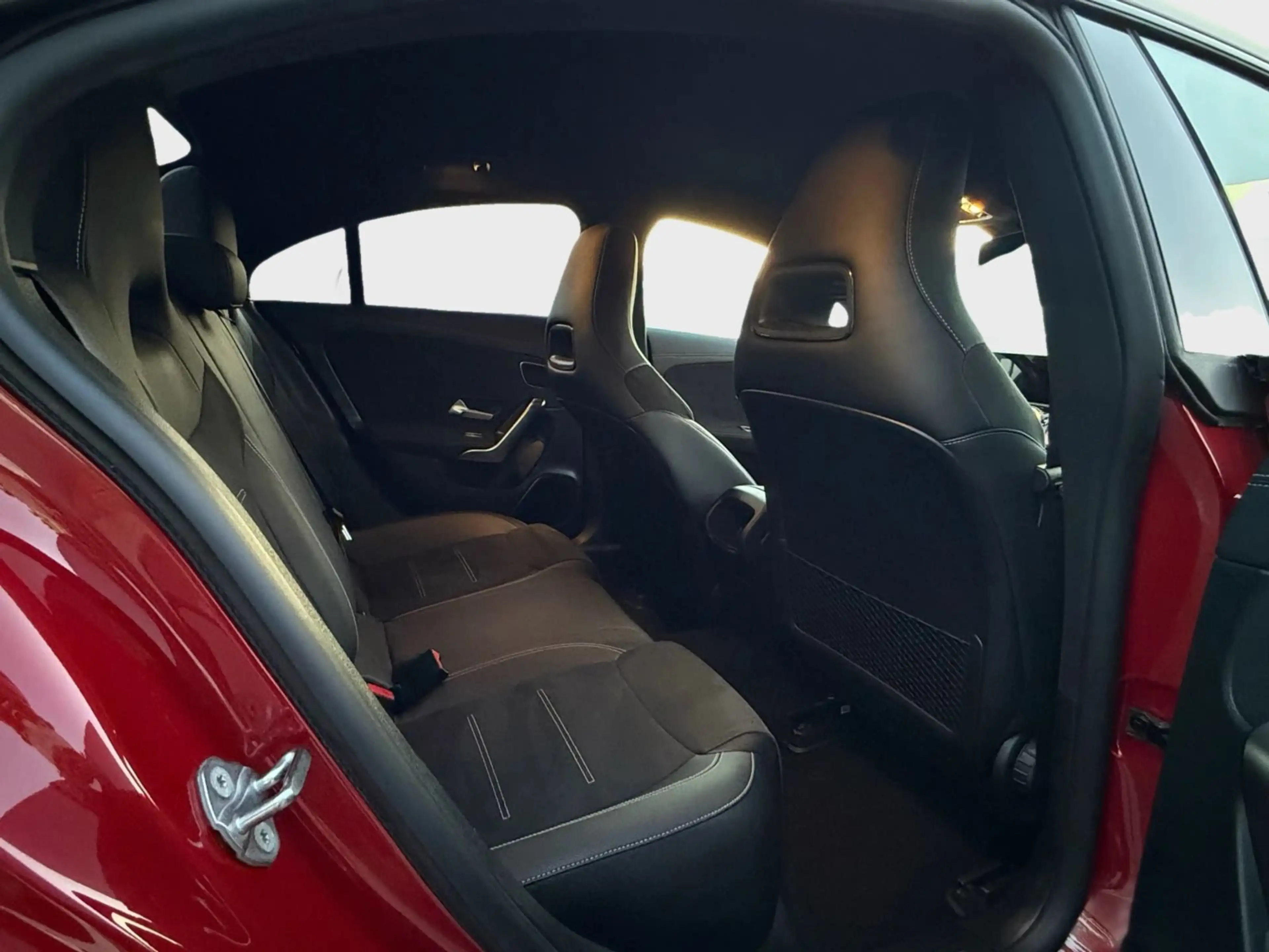 Mercedes-Benz CLA 180 AMG black Edition — photo 14