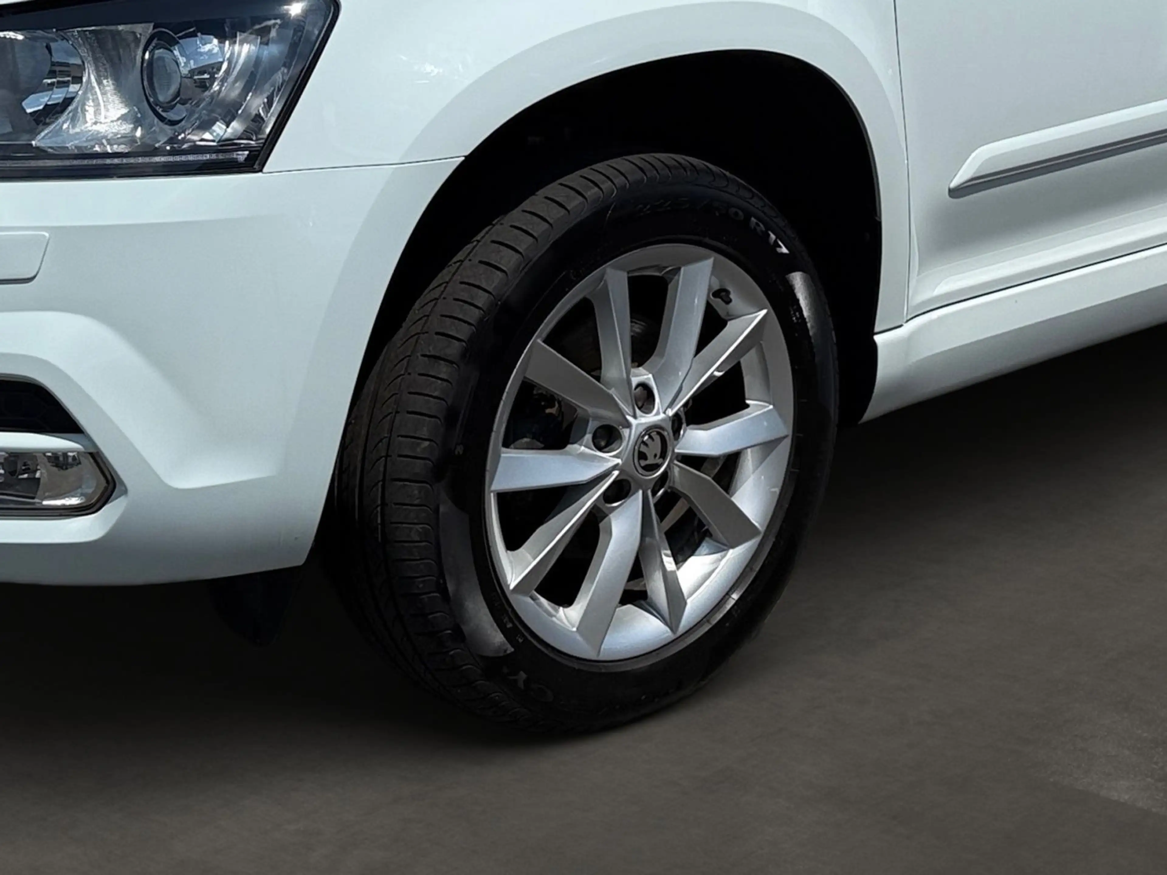 Skoda Yeti 1.4 TSI Joy 4x4 Green tec — photo 6