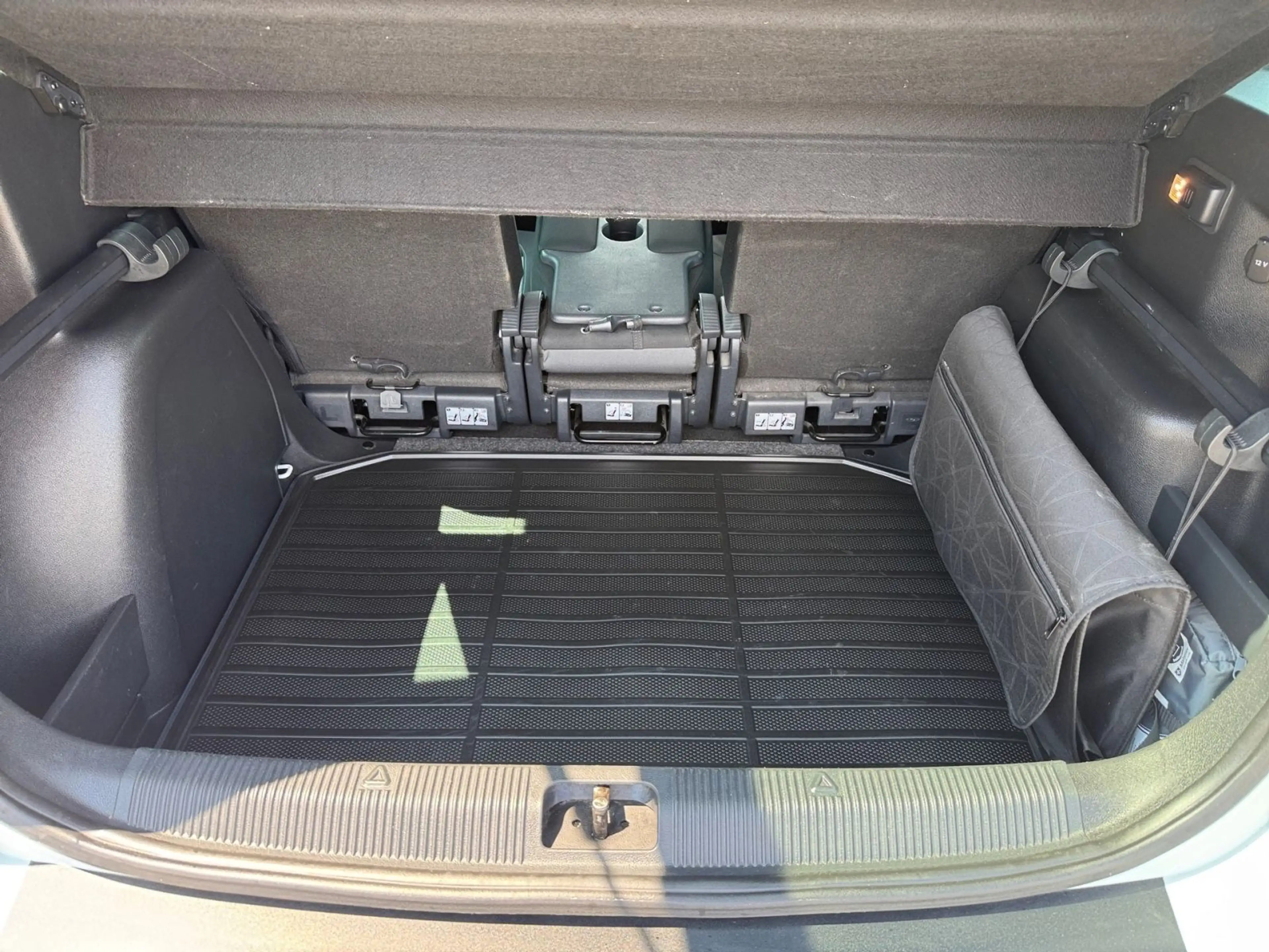 Skoda Yeti 1.4 TSI Joy 4x4 Green tec — photo 12