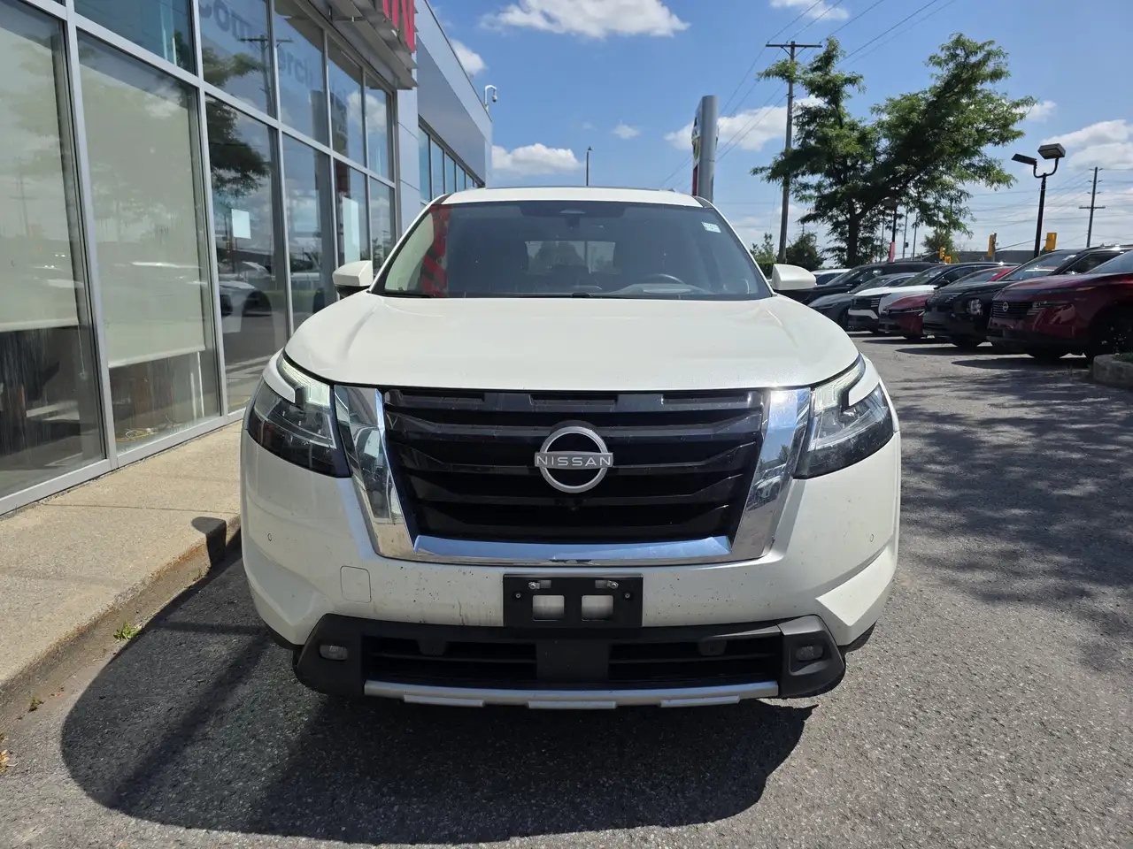 Nissan Pathfinder fotografie Nissan Pathfinder
