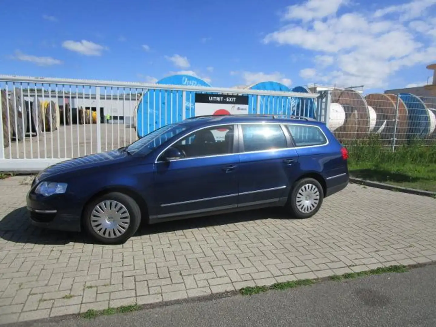 Volkswagen Passat Variant 2.0 FSI Comfortline Business Blauw - 2