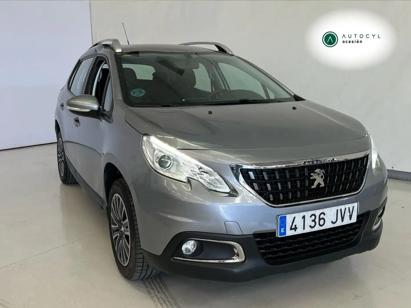Peugeot 2008 1.6 BlueHDI Active 100 Gris - 1