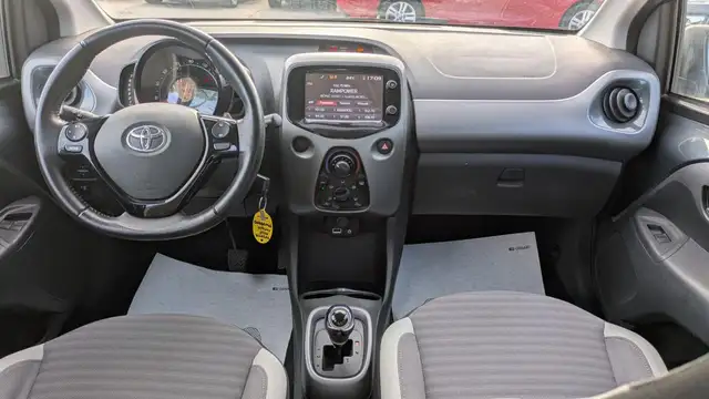 Toyota Aygo view 6