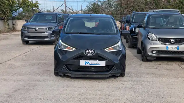 Toyota Aygo view 11