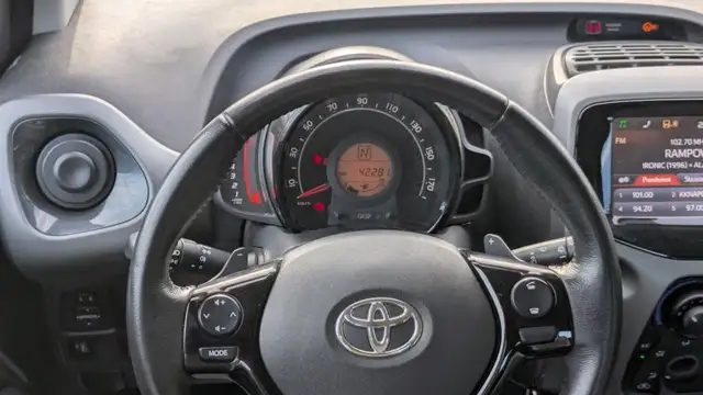 Toyota Aygo view 7