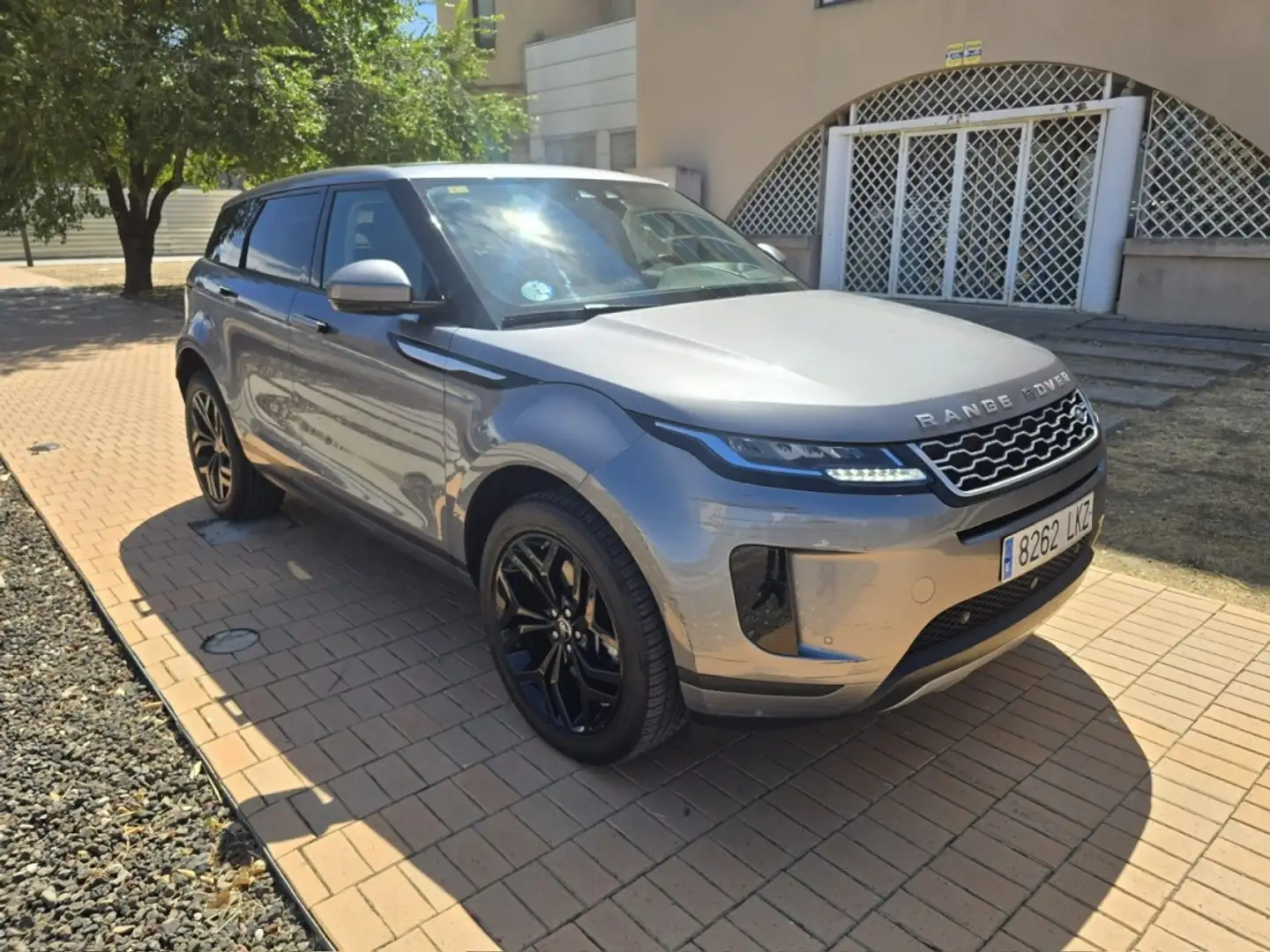 Land Rover Range Rover Evoque 2.0D MHEV R-Dynamic AWD Aut. 180 Gris - 2