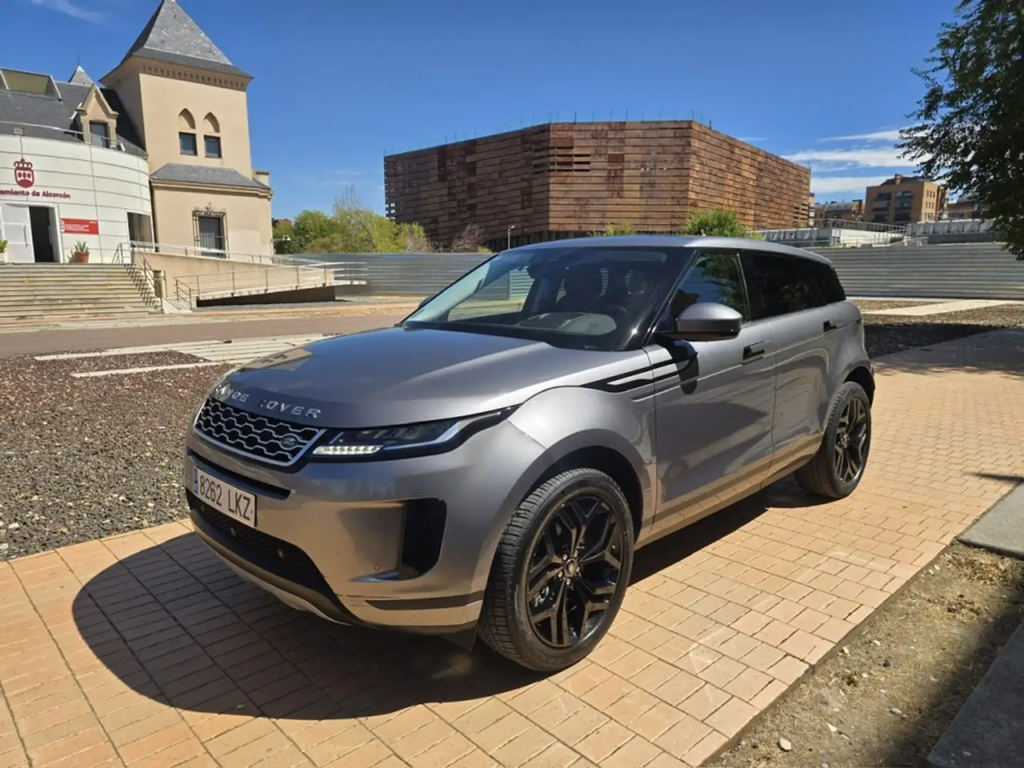 Land Rover Range Rover Evoque 2.0D MHEV R-Dynamic AWD Aut. 180 Gris - 1