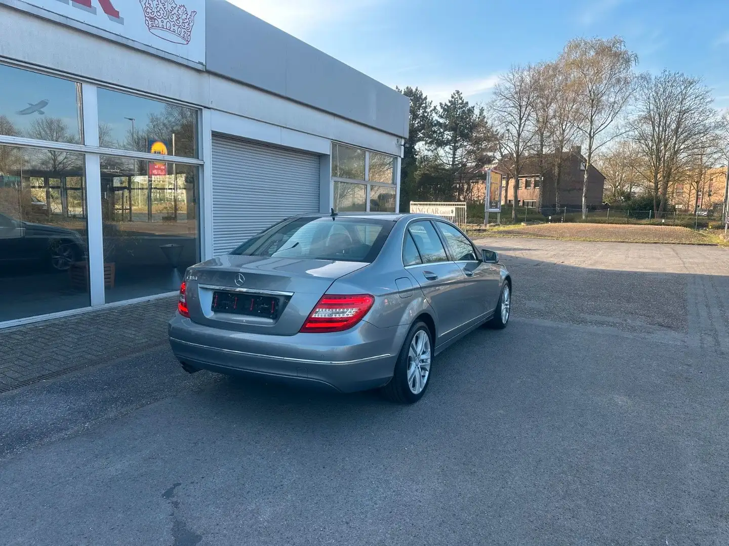 Mercedes-Benz C 180 CGI BlueEffici-*Avantga*Leder*Navi*Automat Silber - 2