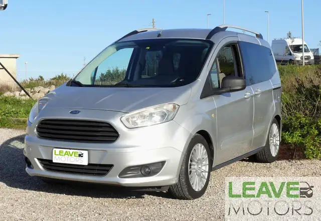 Ford Tourneo Courier 1.6 TDCI 95 CV Plus (M1247)