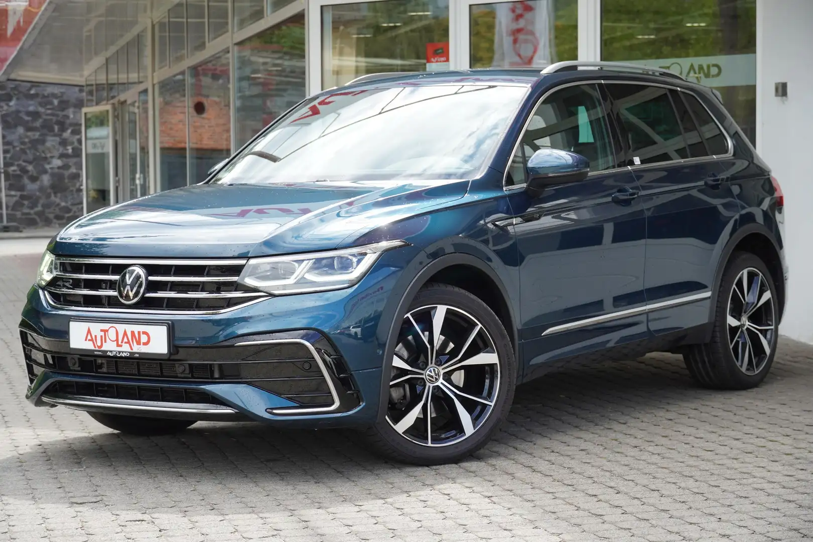 Volkswagen Tiguan 2.0 TDI R-Line 4Motion LED ACC DCC Navi Blau - 2