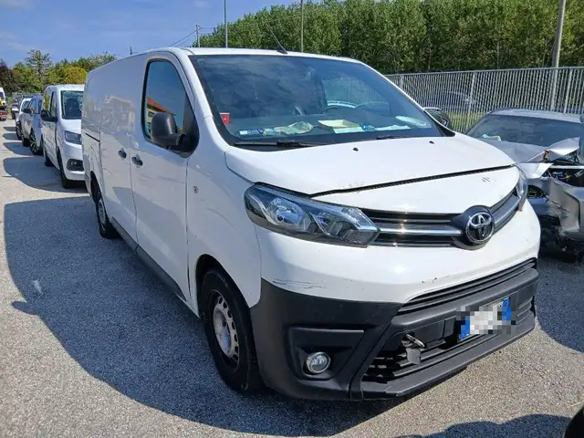 Toyota Proace 2.0D 144CV