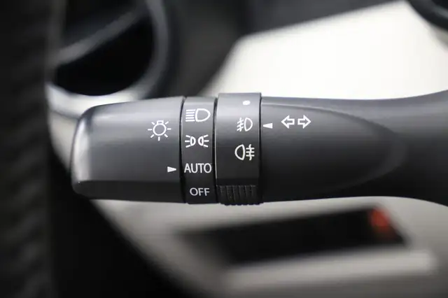 Suzuki Ignis view 21